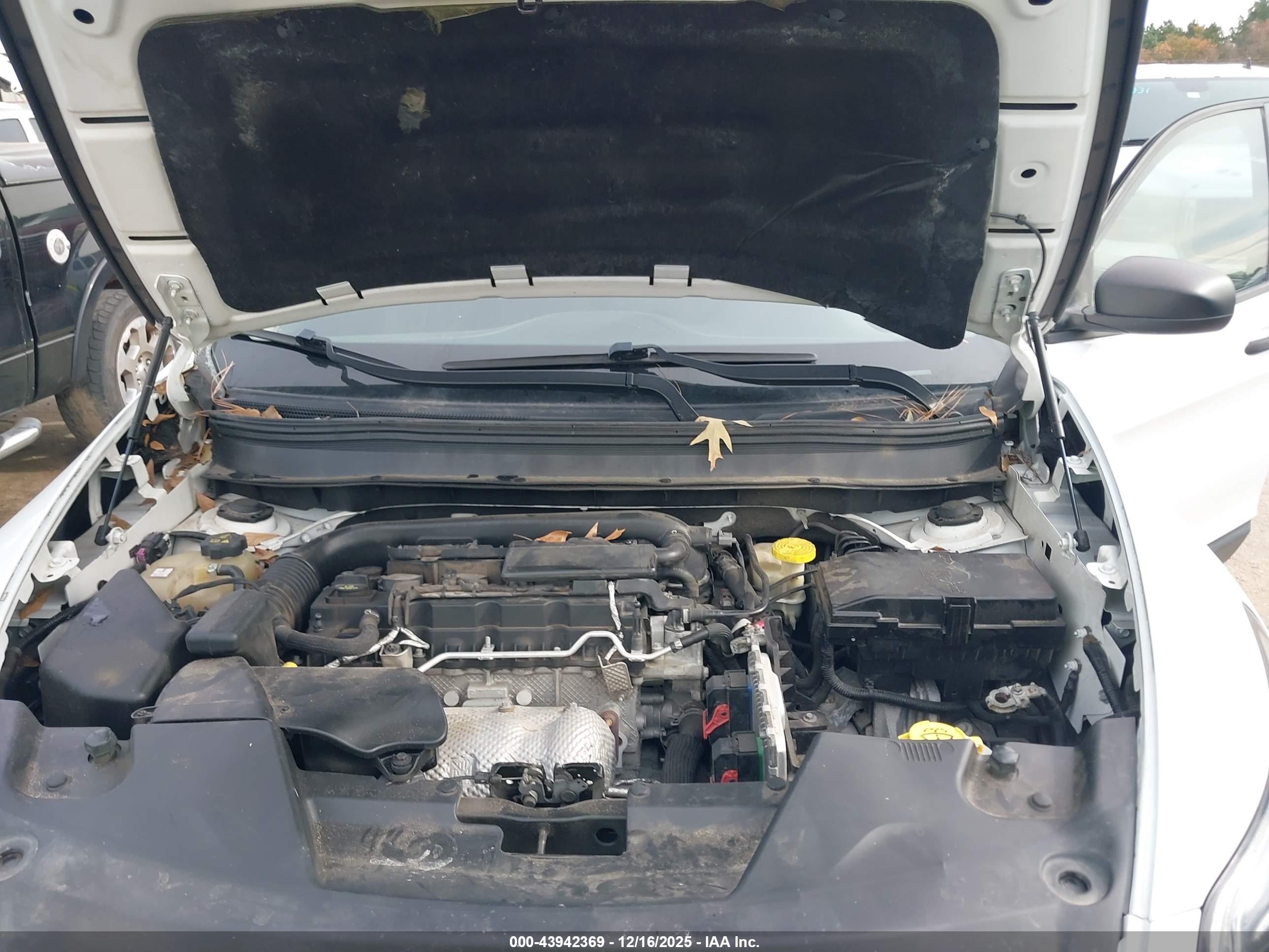 JEEP CHEROKEE image 10
