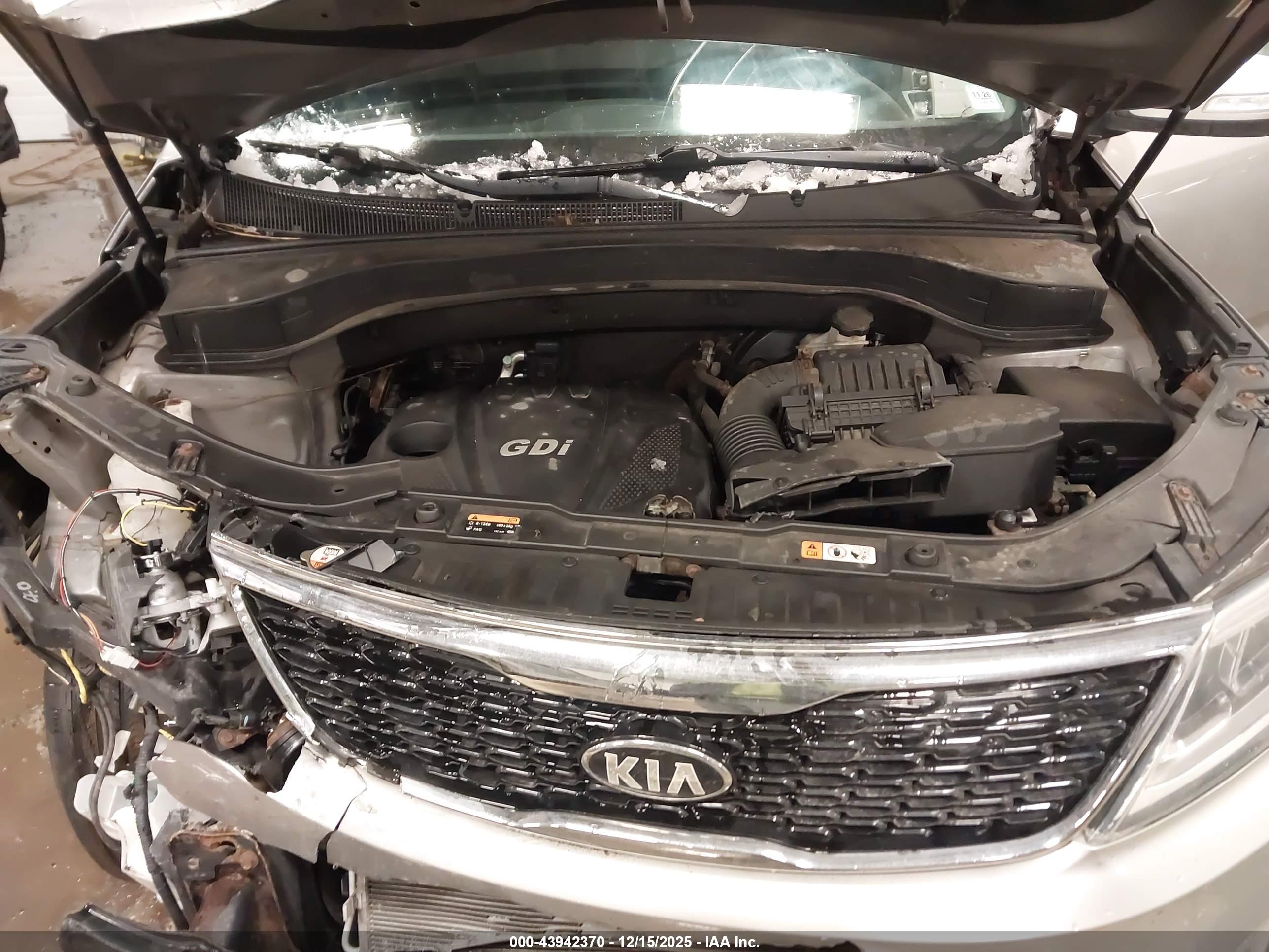 KIA SORENTO image 10