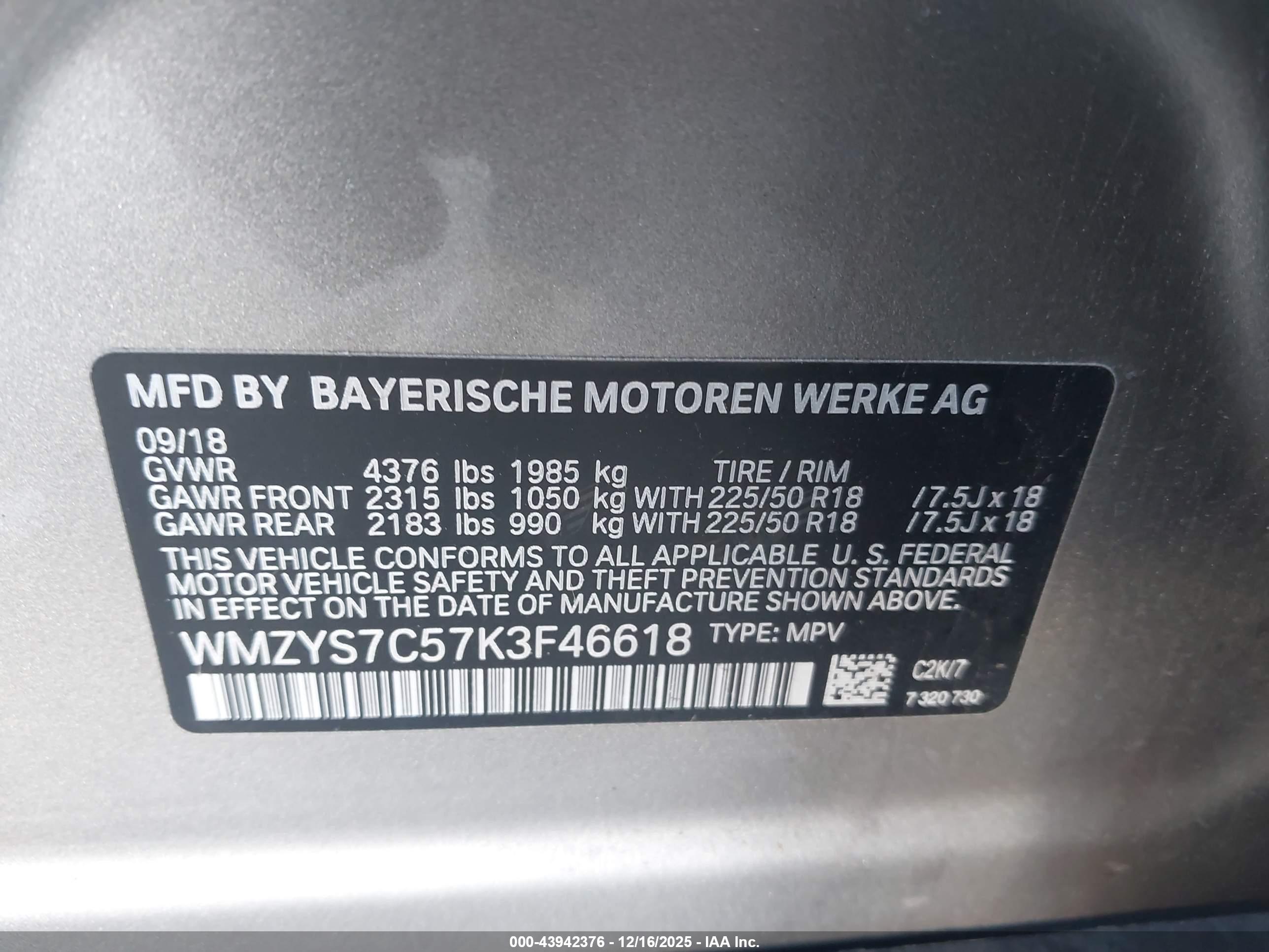 MINI COUNTRYMAN image 9