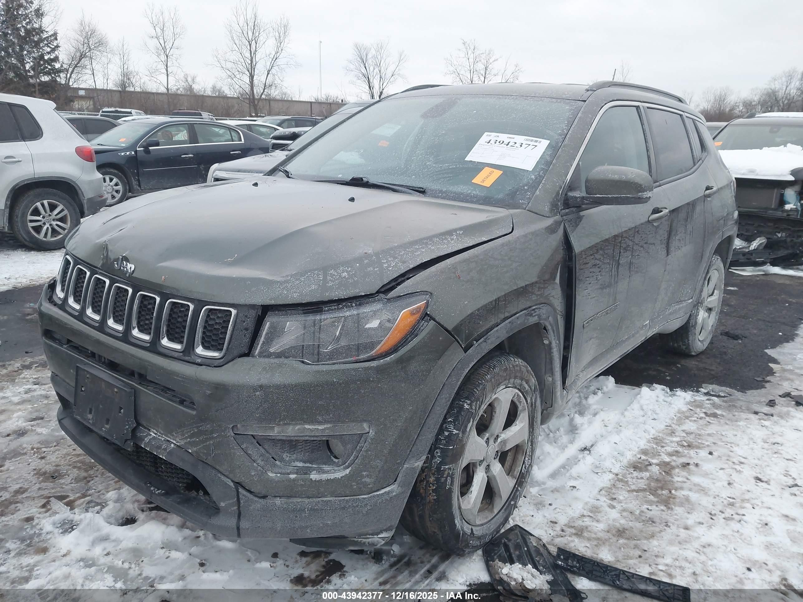 JEEP COMPASS image 2