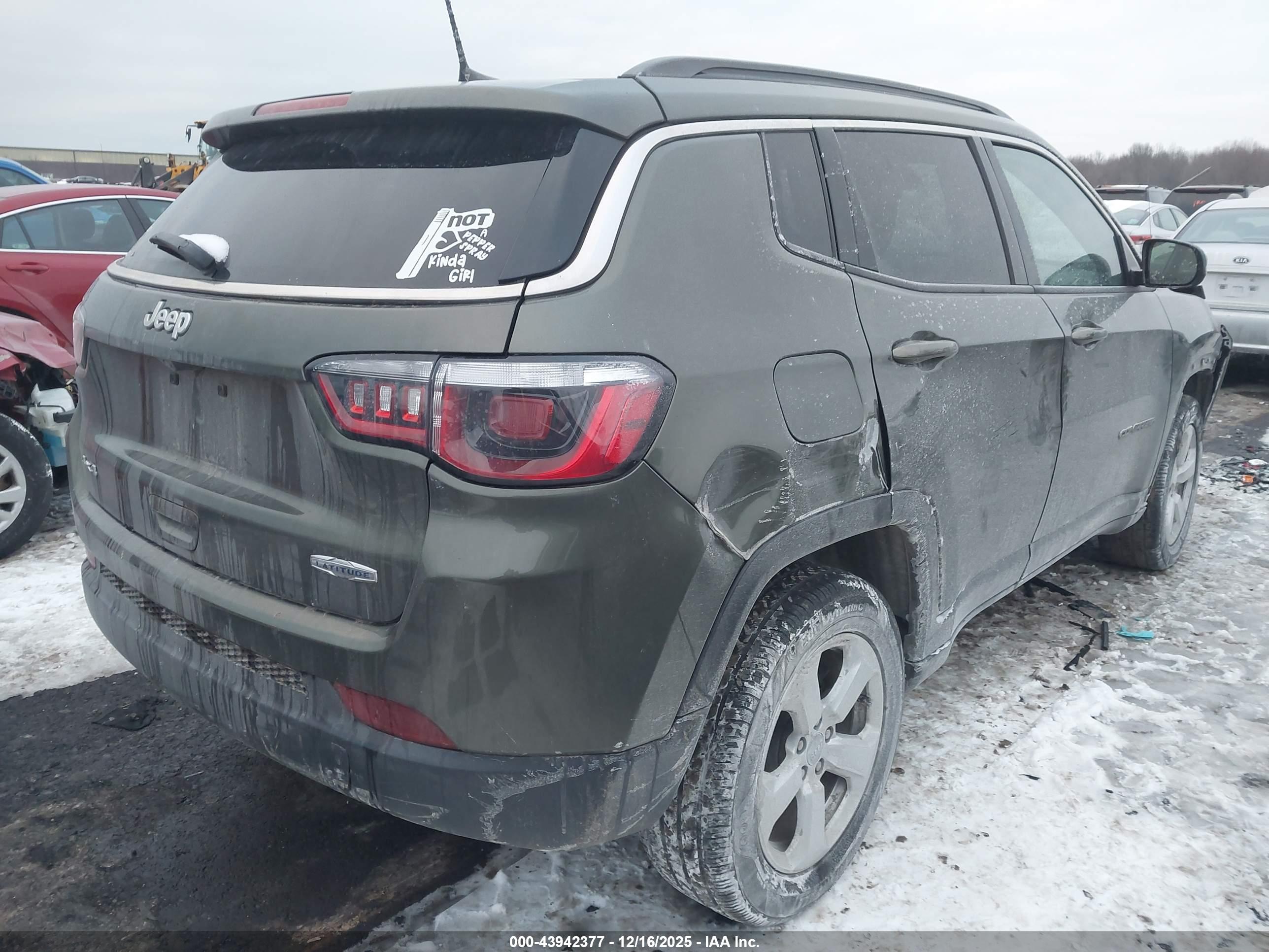 JEEP COMPASS image 4