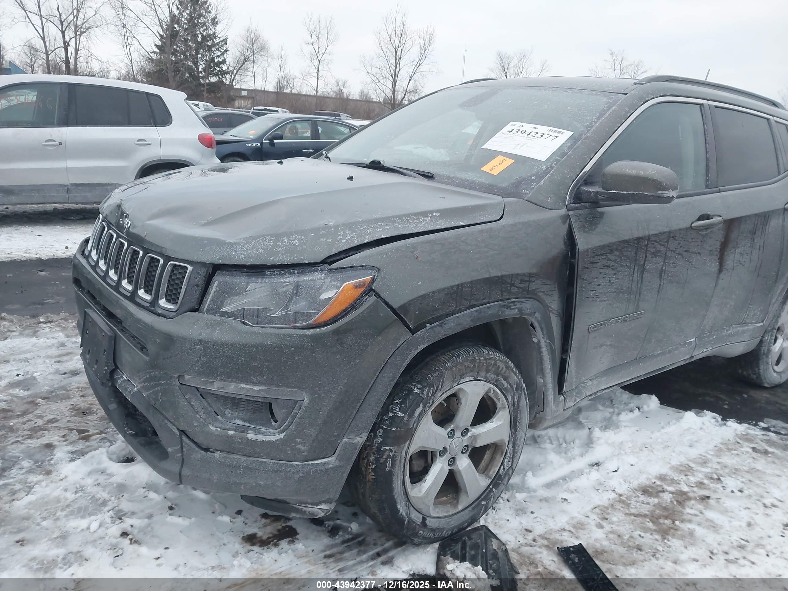 JEEP COMPASS image 6