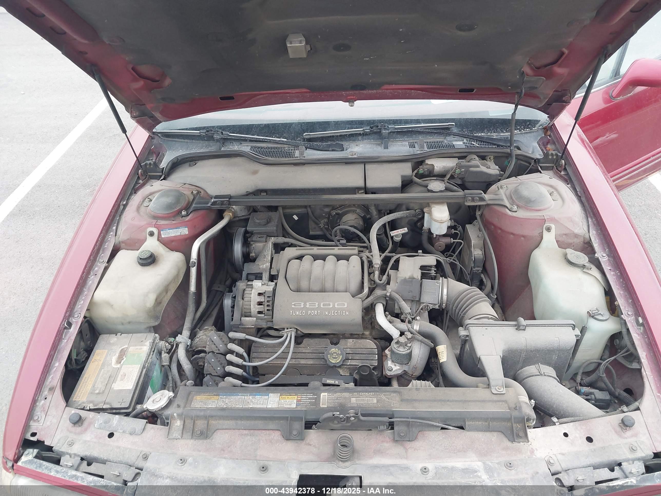 OLDSMOBILE 88 image 10