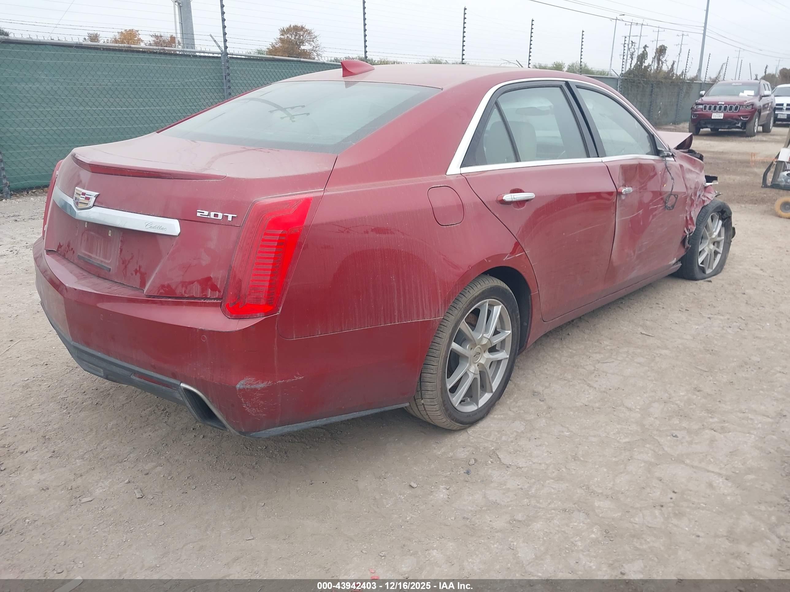 CADILLAC CTS image 4