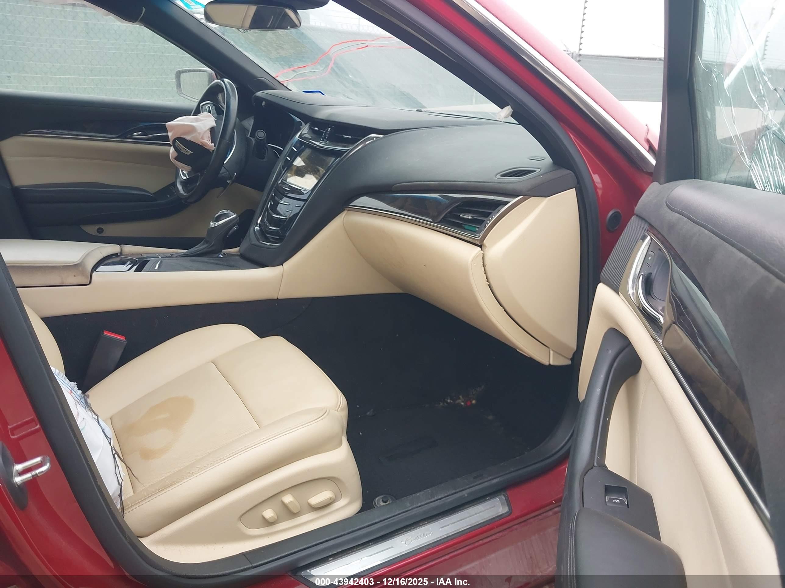 CADILLAC CTS image 5