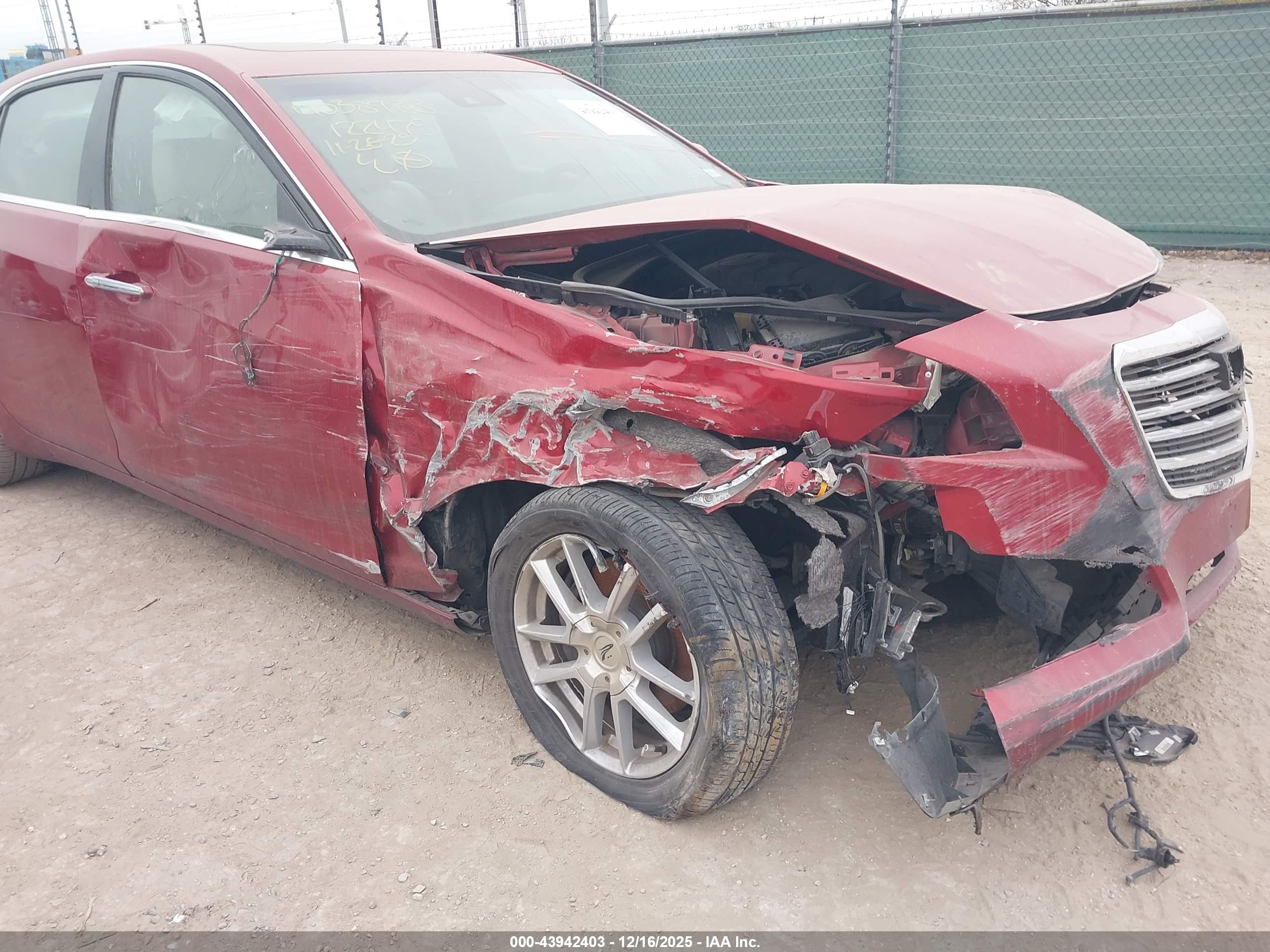 CADILLAC CTS image 6