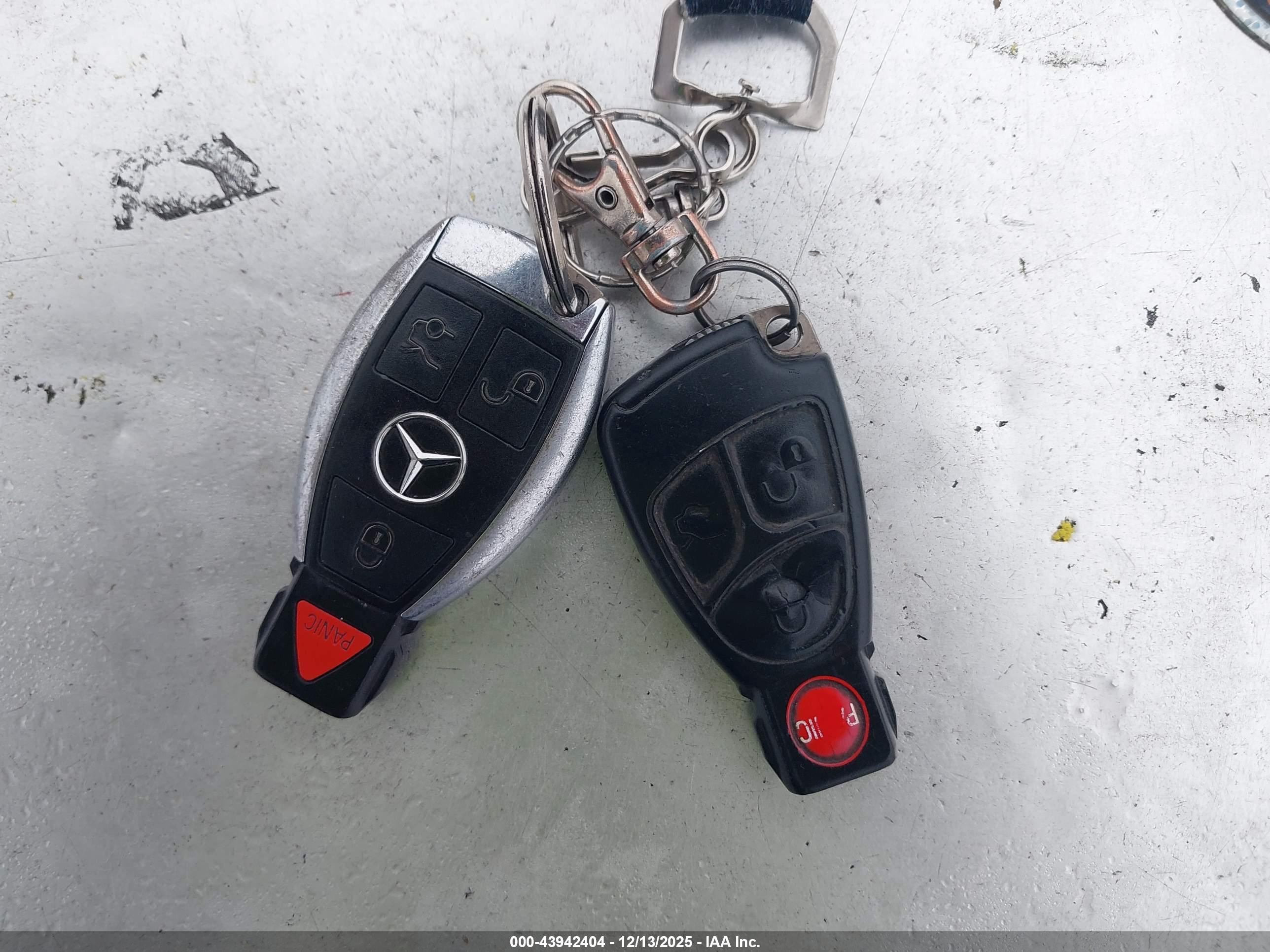 MERCEDES-BENZ CLK image 11
