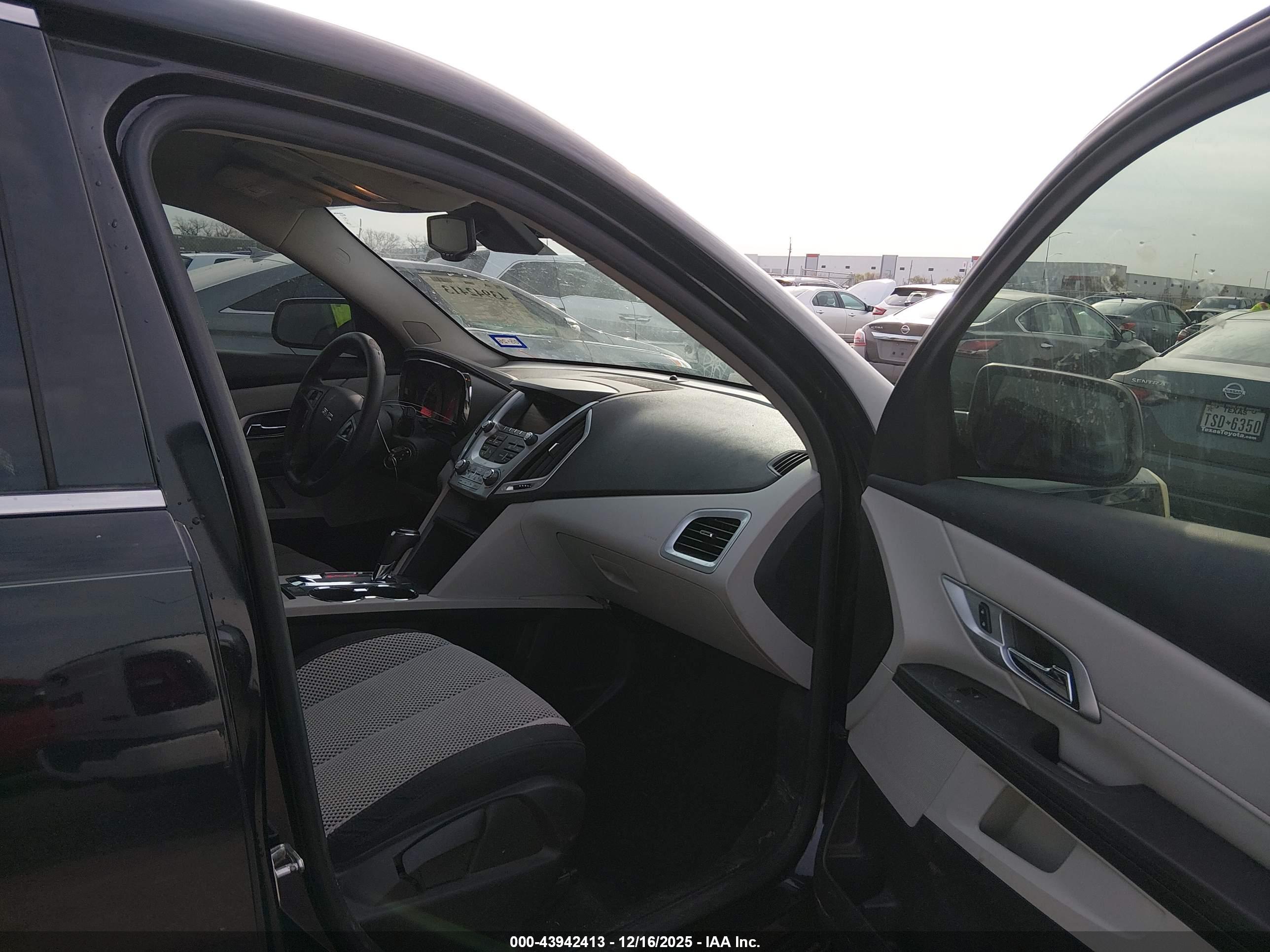 GMC TERRAIN image 5