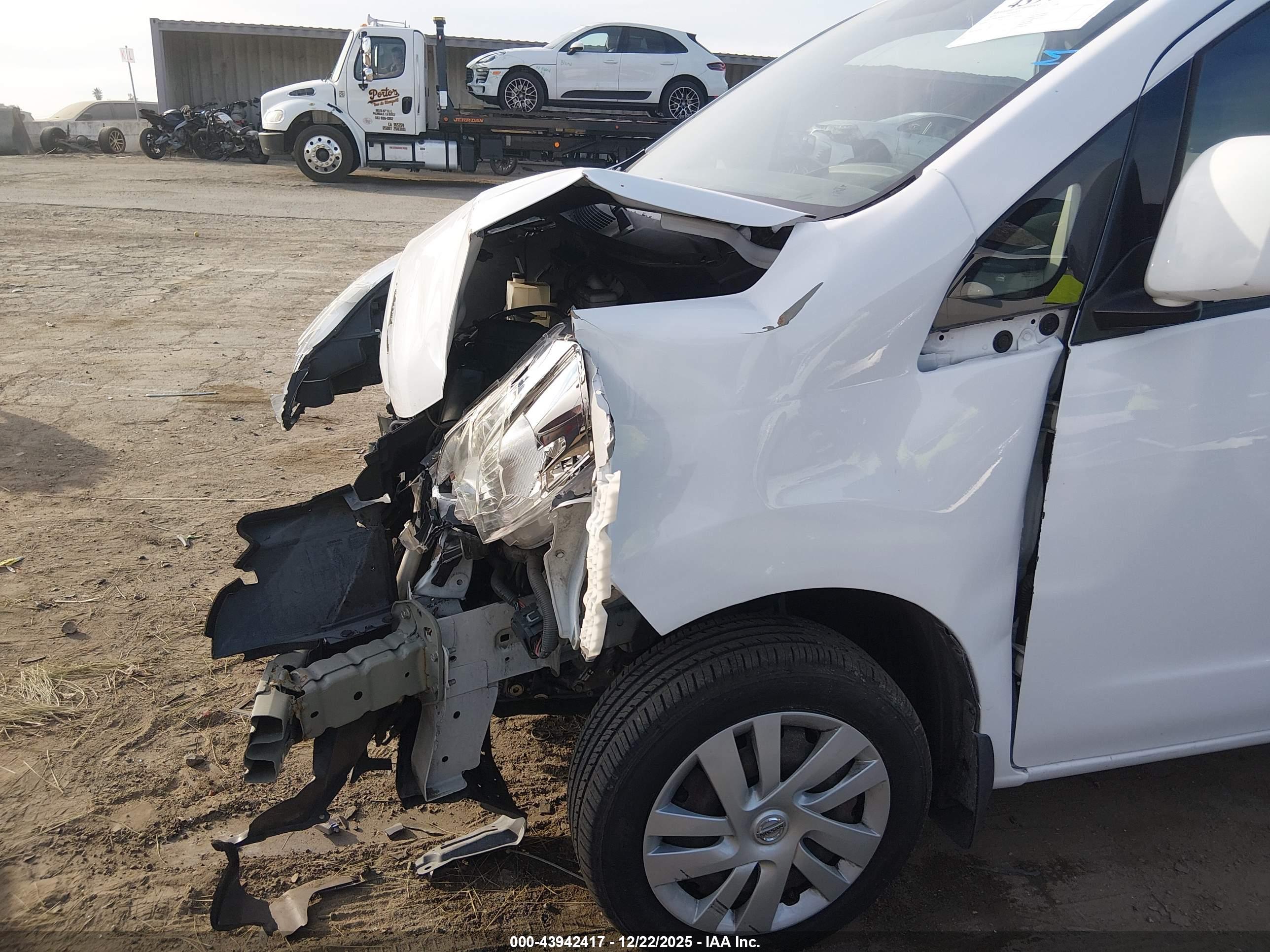NISSAN NV200 image 6