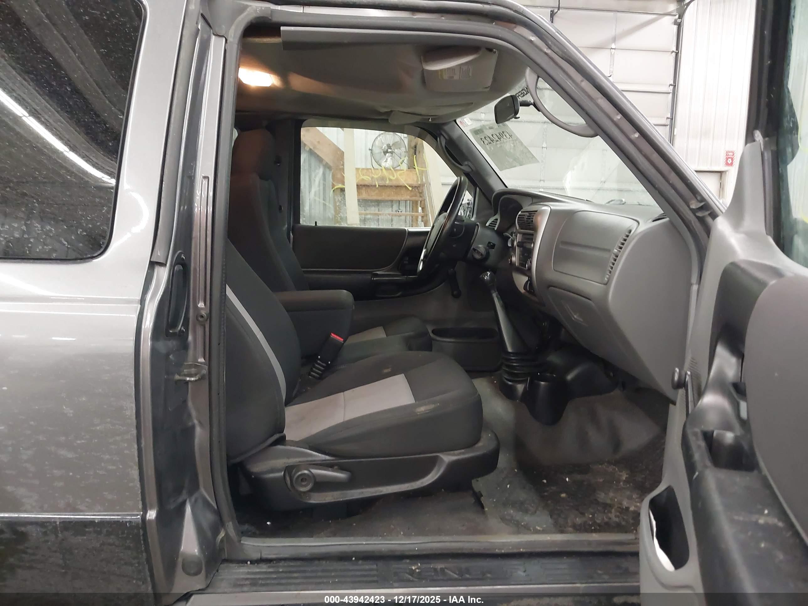 FORD RANGER image 5