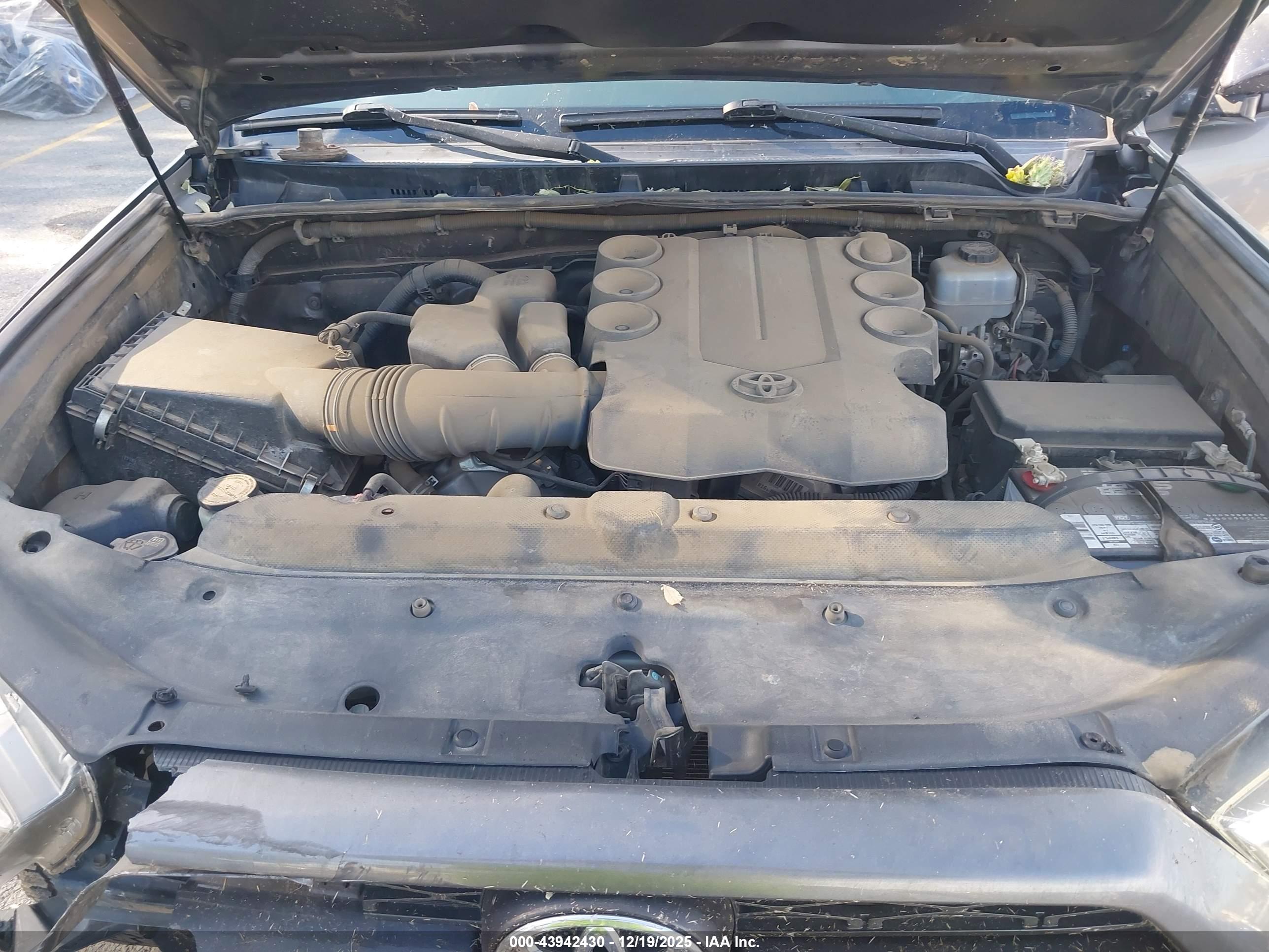 TOYOTA 4RUNNER image 10