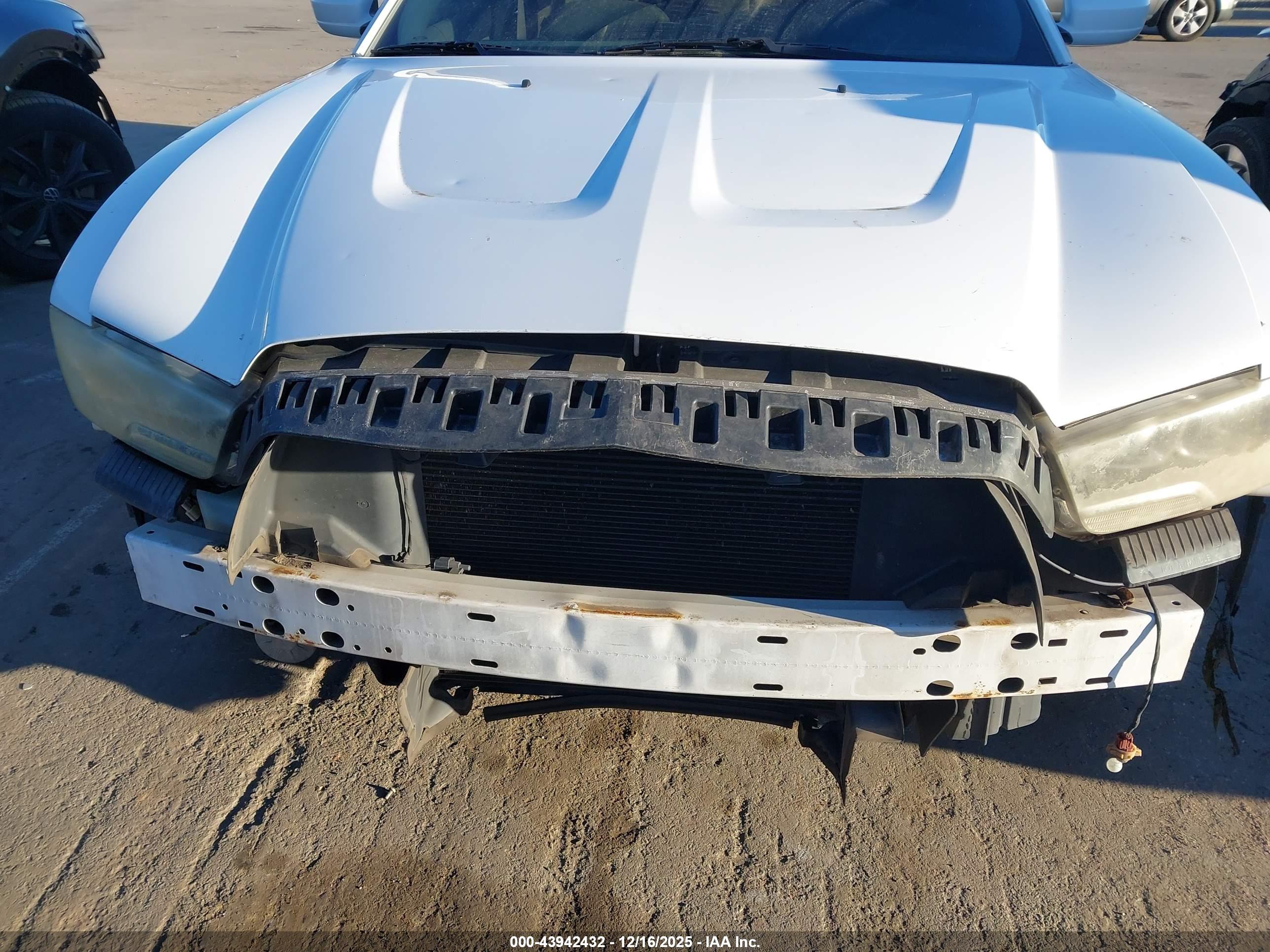 DODGE CHARGER image 6