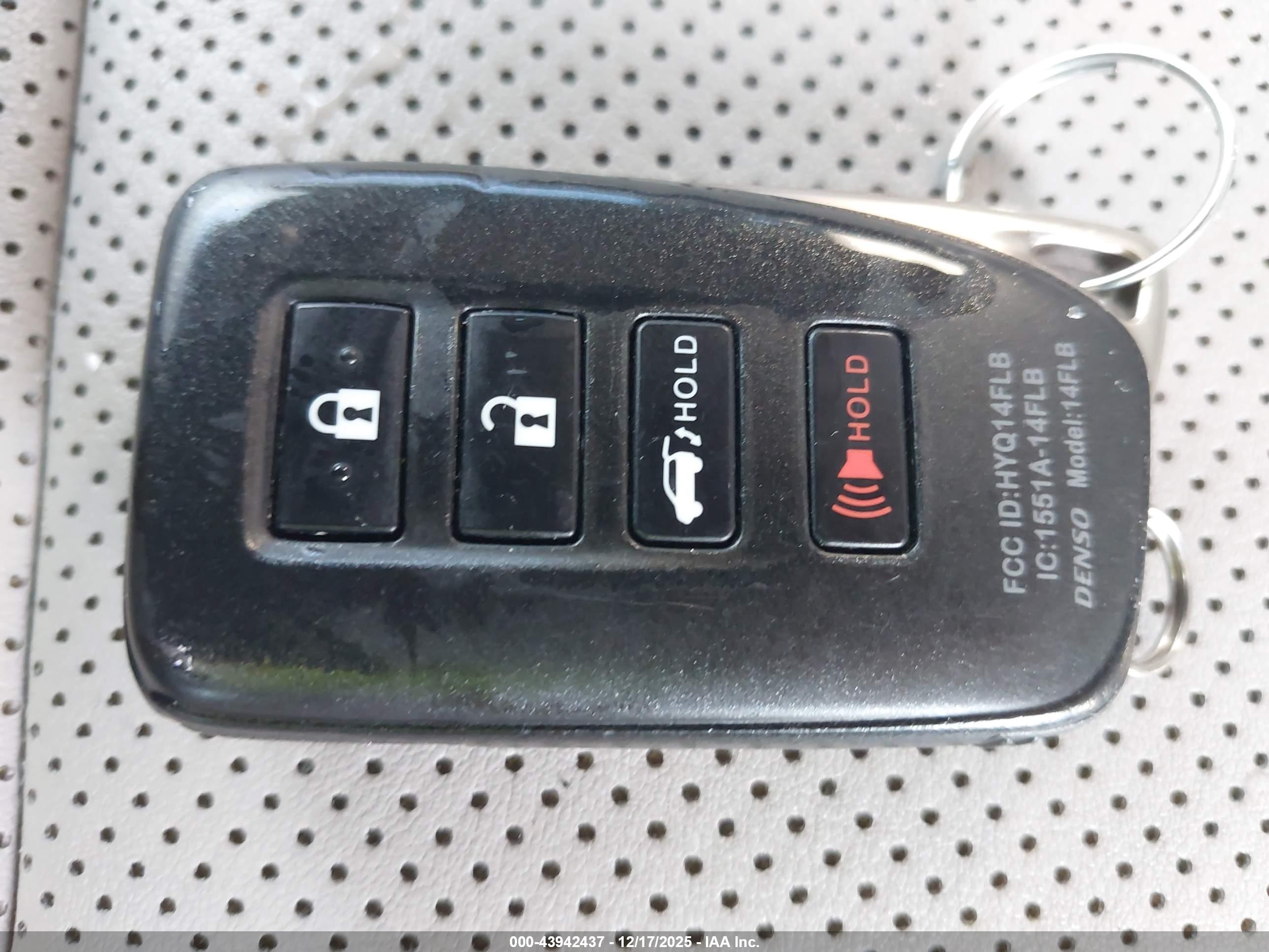 LEXUS RX image 11