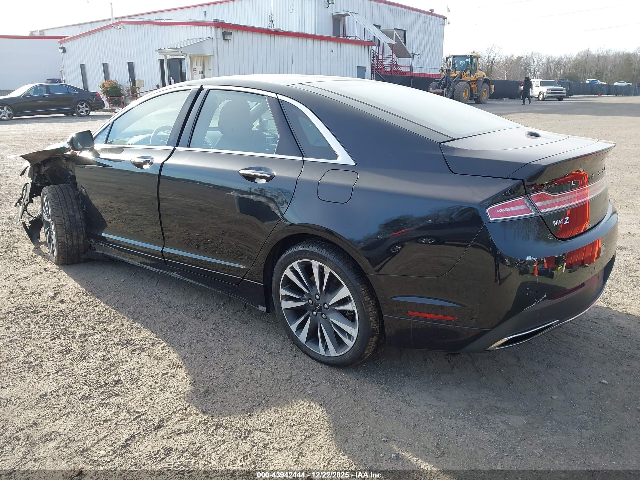 LINCOLN MKZ image 3