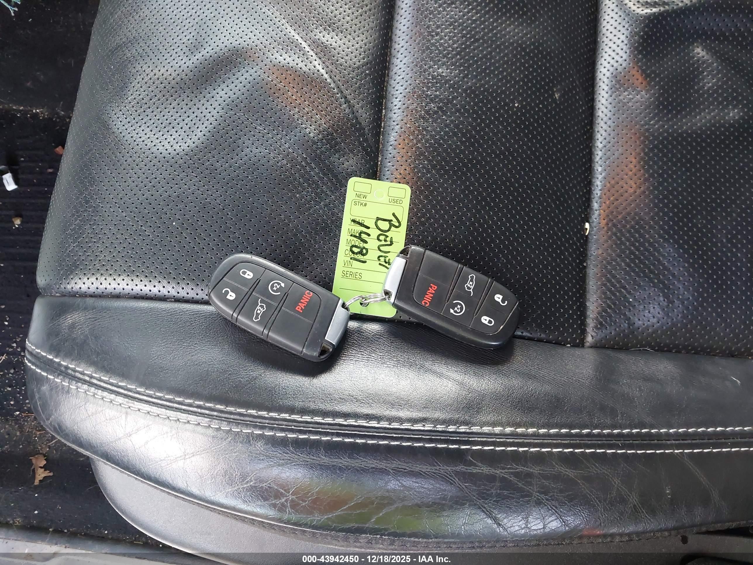 JEEP GRAND image 11