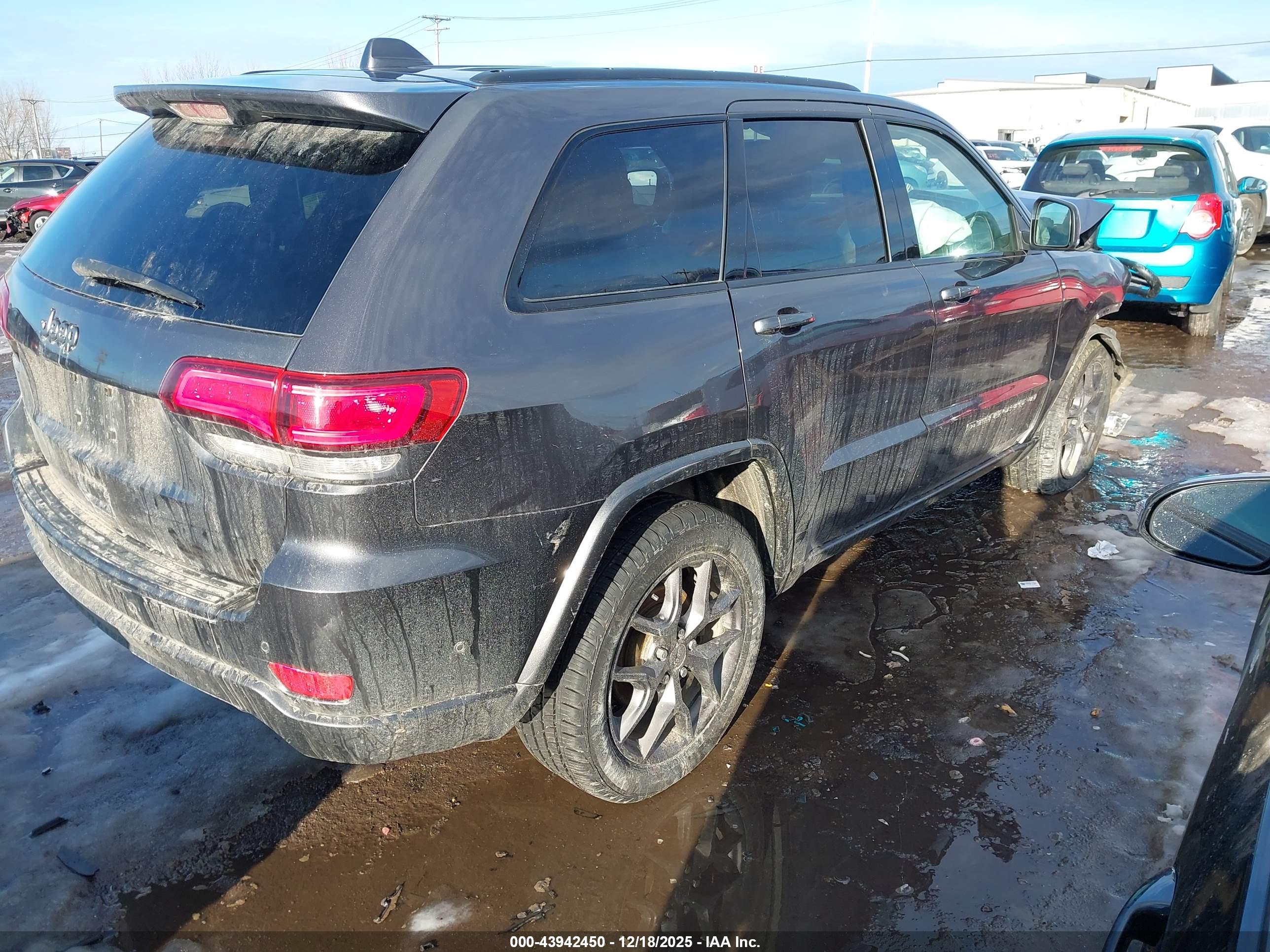 JEEP GRAND image 4