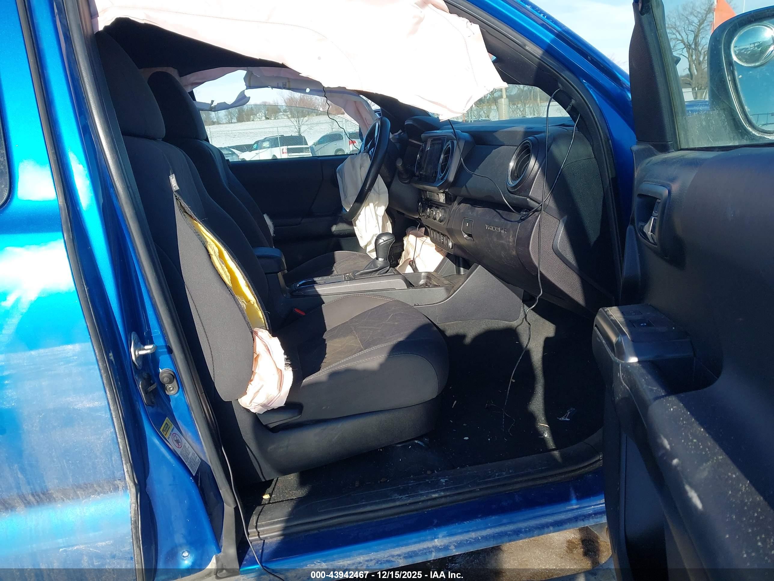 TOYOTA TACOMA image 5