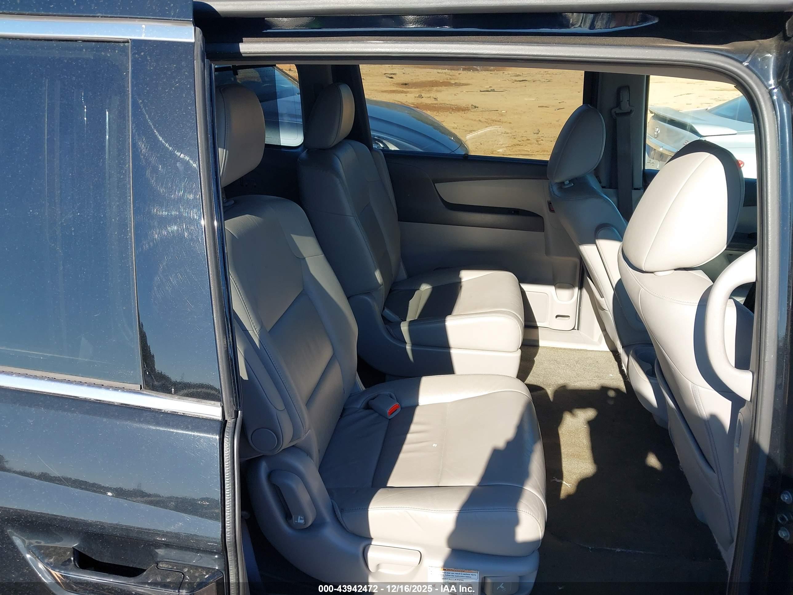 HONDA ODYSSEY image 8