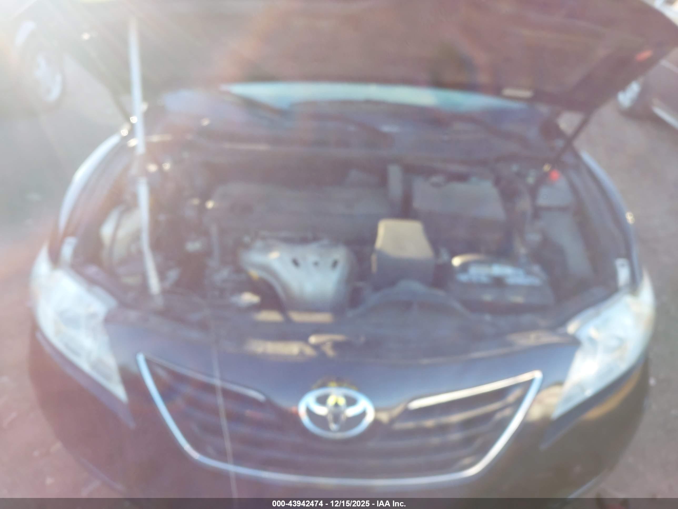 TOYOTA CAMRY image 10