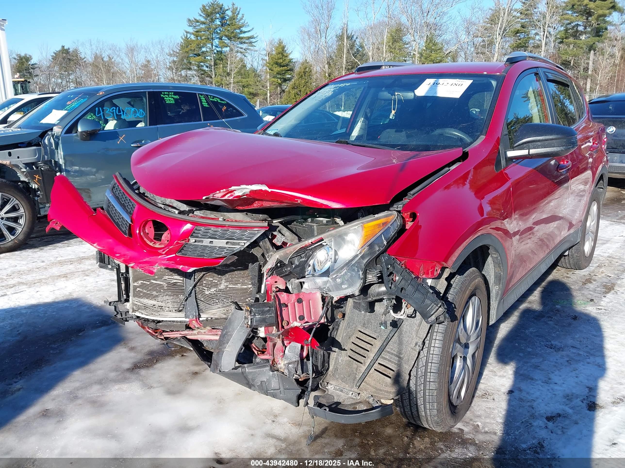 TOYOTA RAV4 image 6
