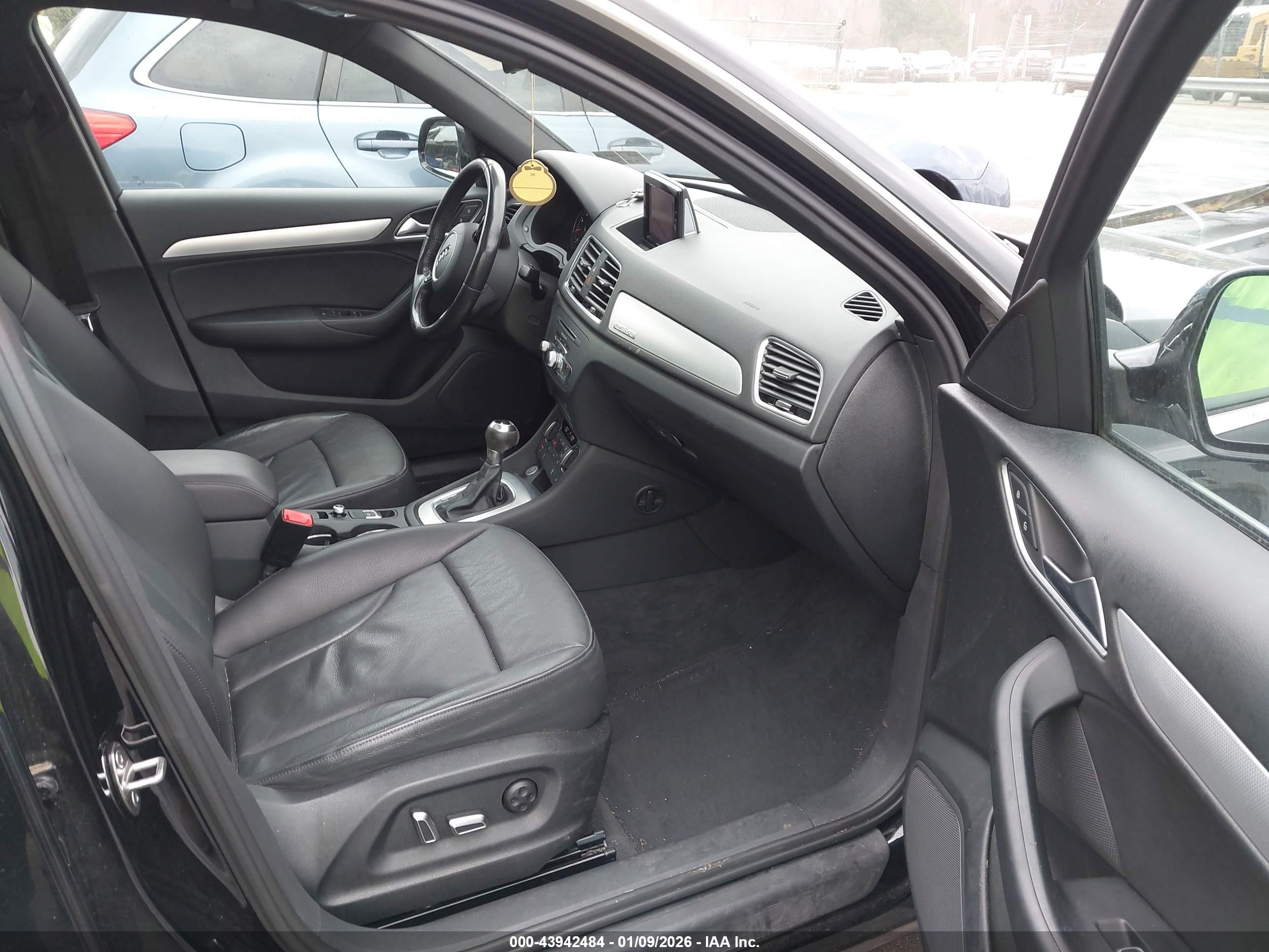 AUDI Q3 image 5