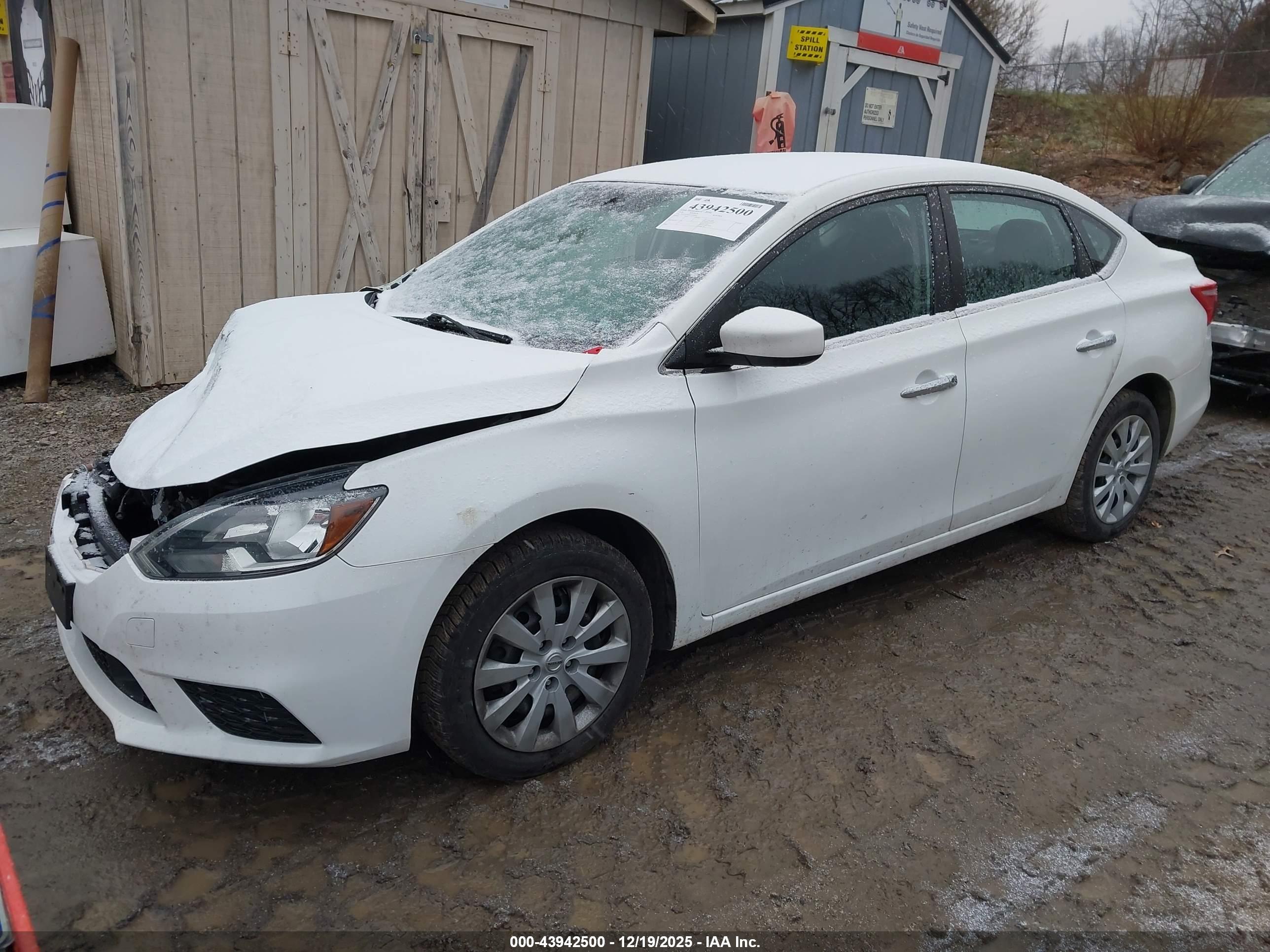 NISSAN SENTRA image 2