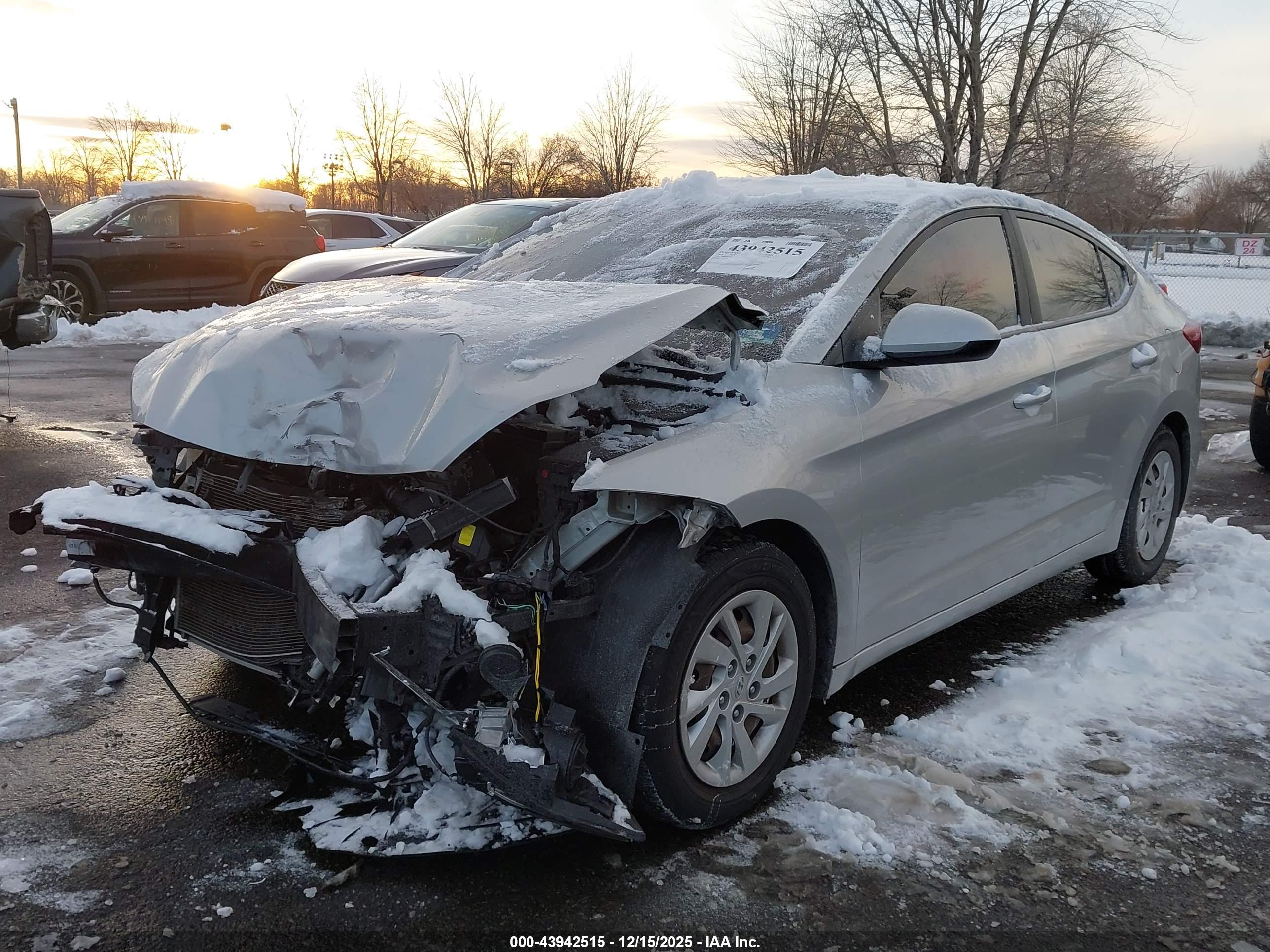 HYUNDAI ELANTRA image 2