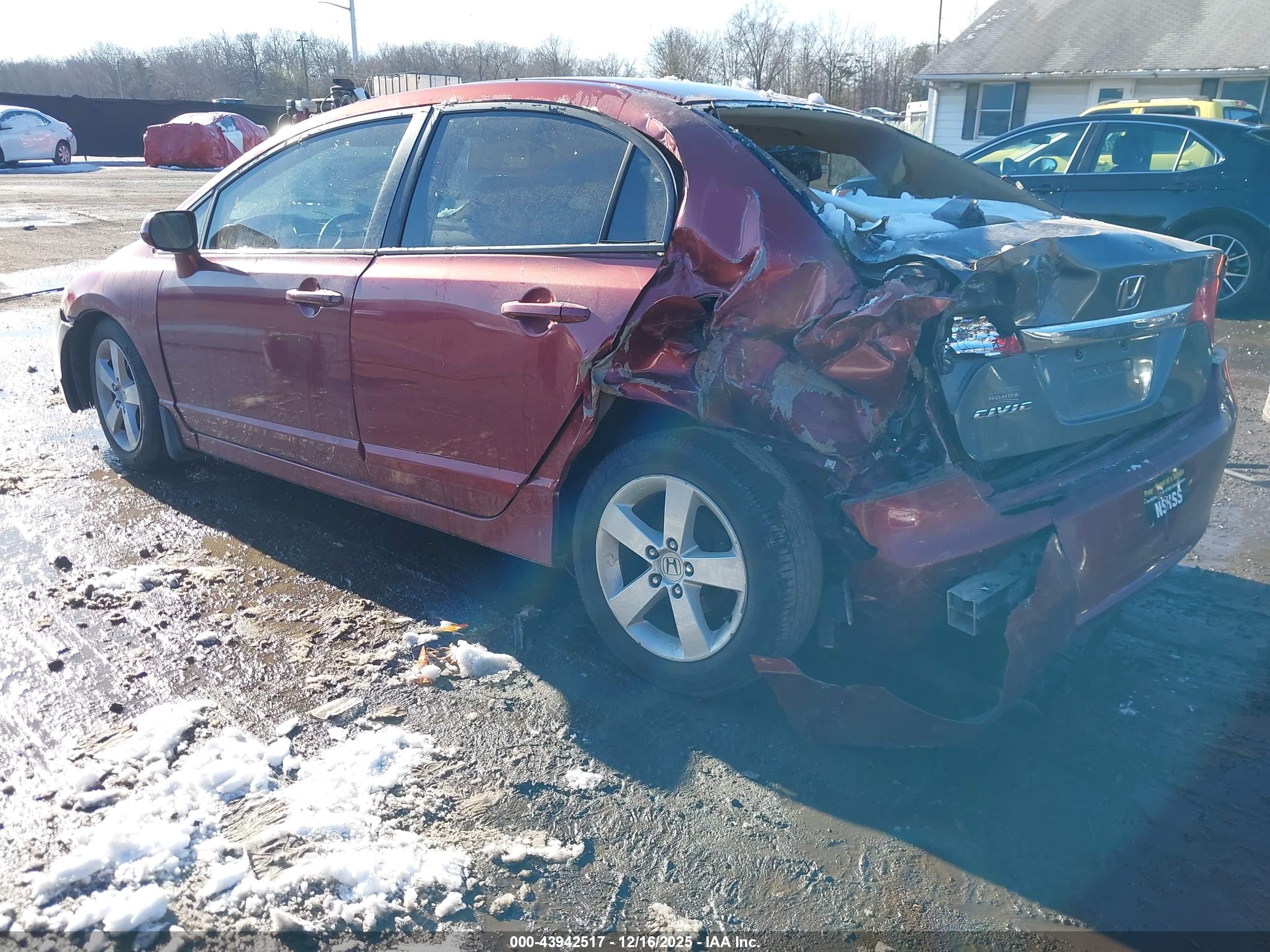 HONDA CIVIC image 3