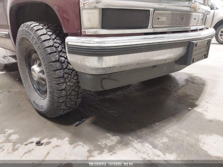 CHEVROLET K2500 image 6