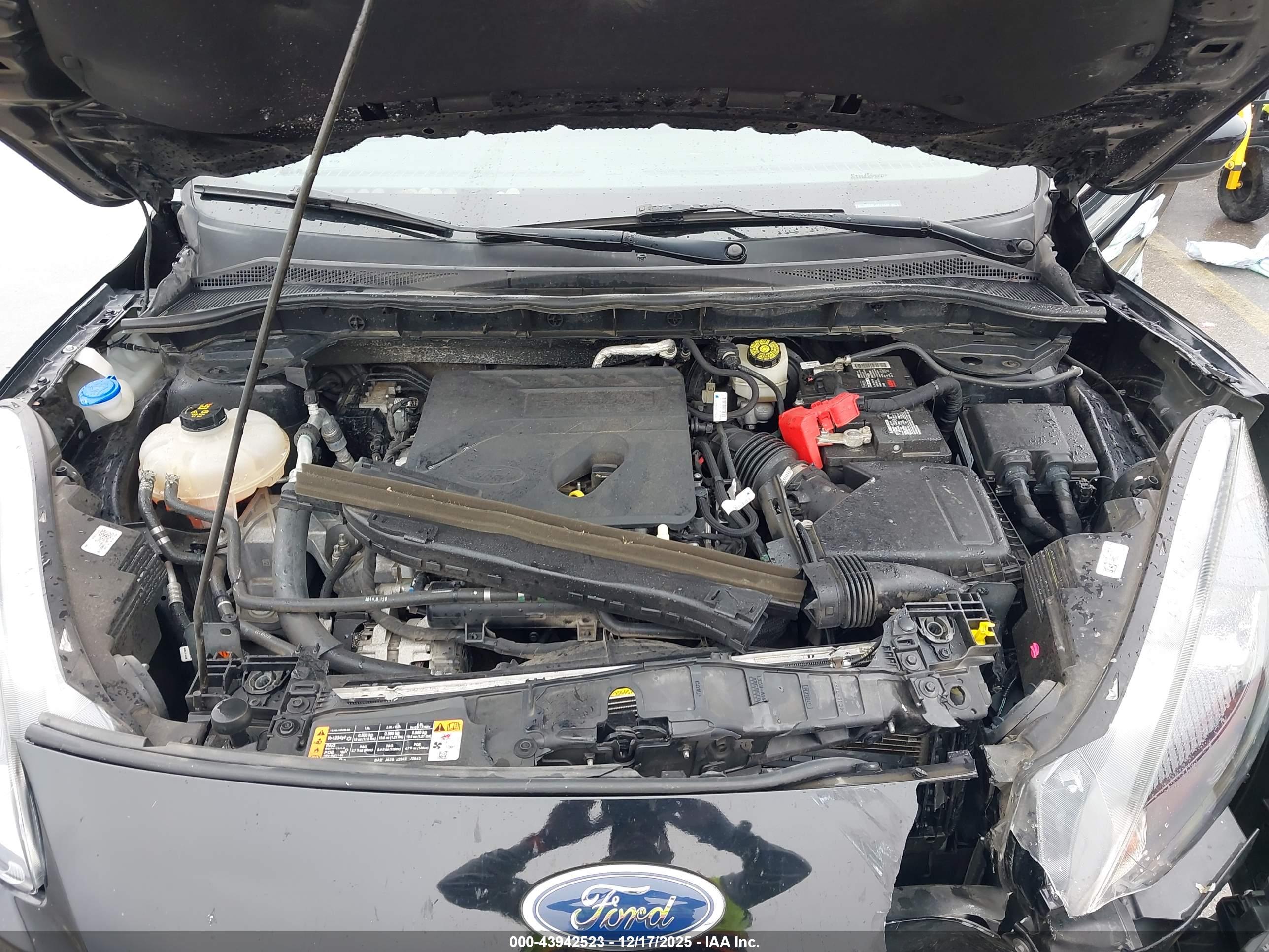FORD ESCAPE image 10
