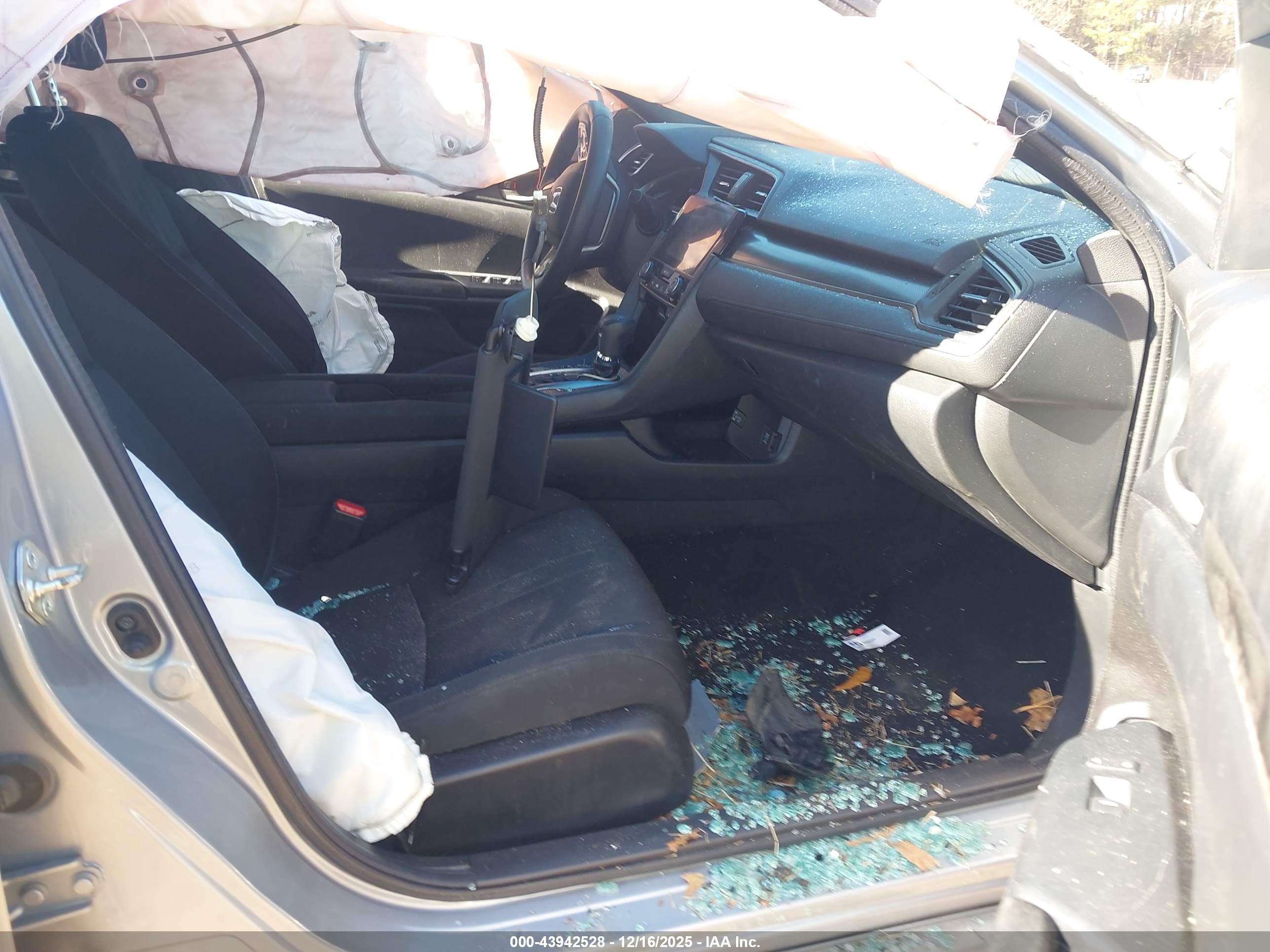 HONDA CIVIC image 5