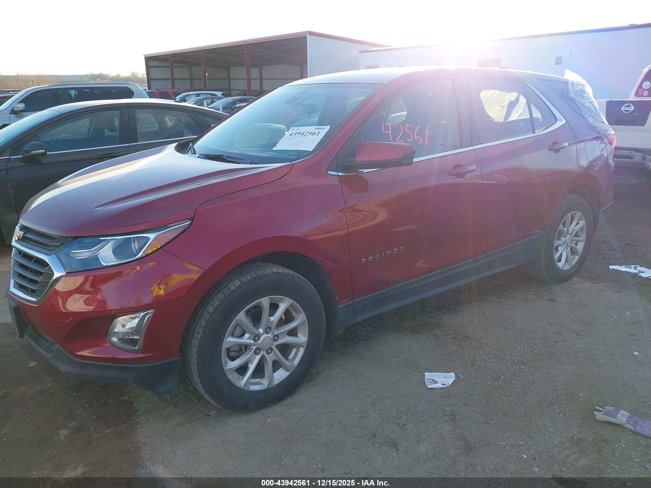 CHEVROLET EQUINOX image 2