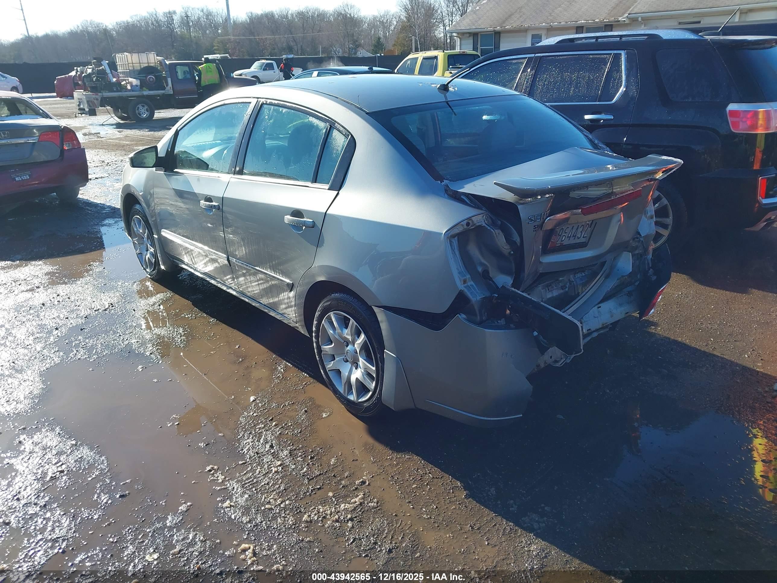 NISSAN SENTRA image 3