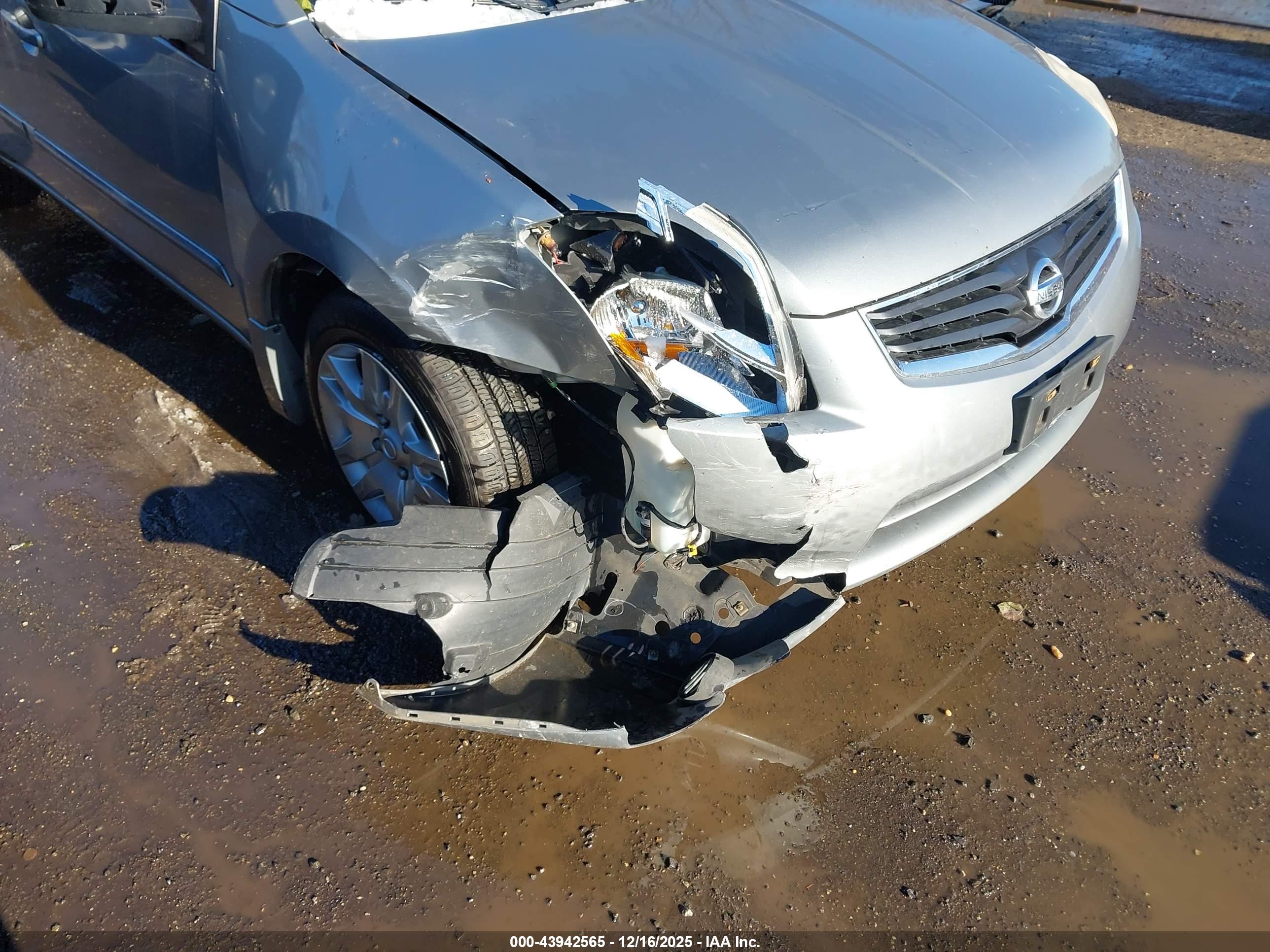 NISSAN SENTRA image 6