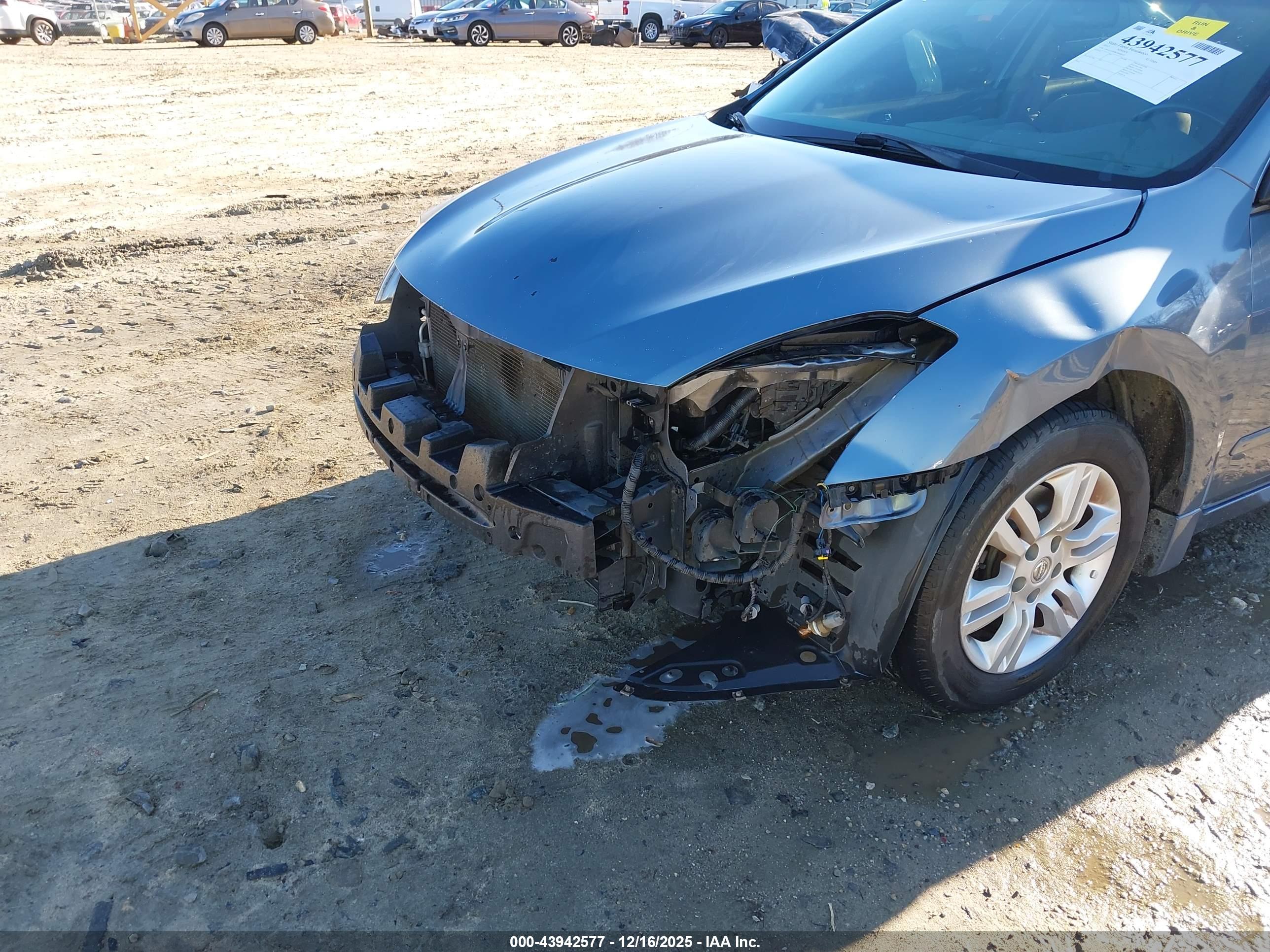 NISSAN ALTIMA image 6