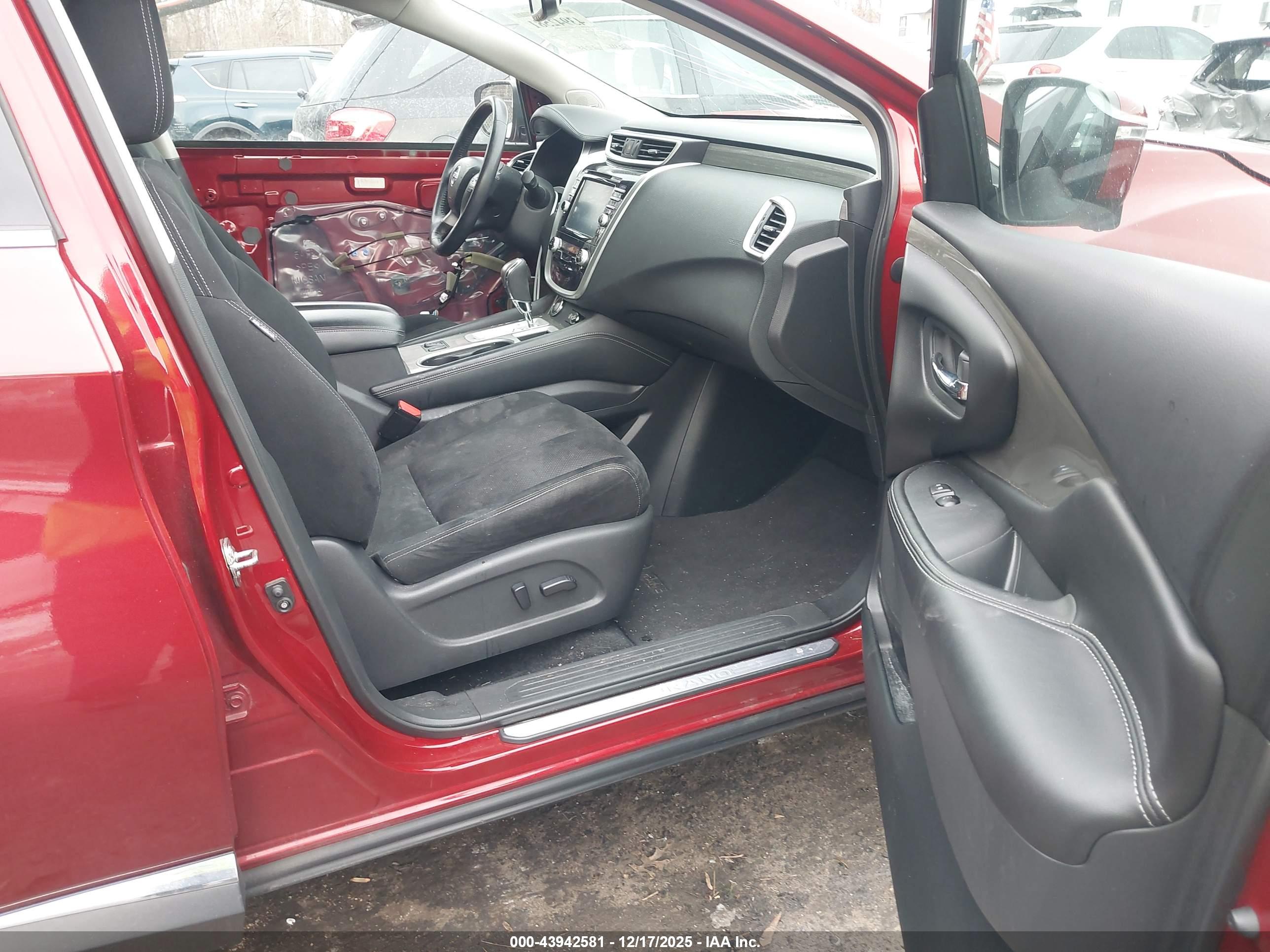 NISSAN MURANO image 5