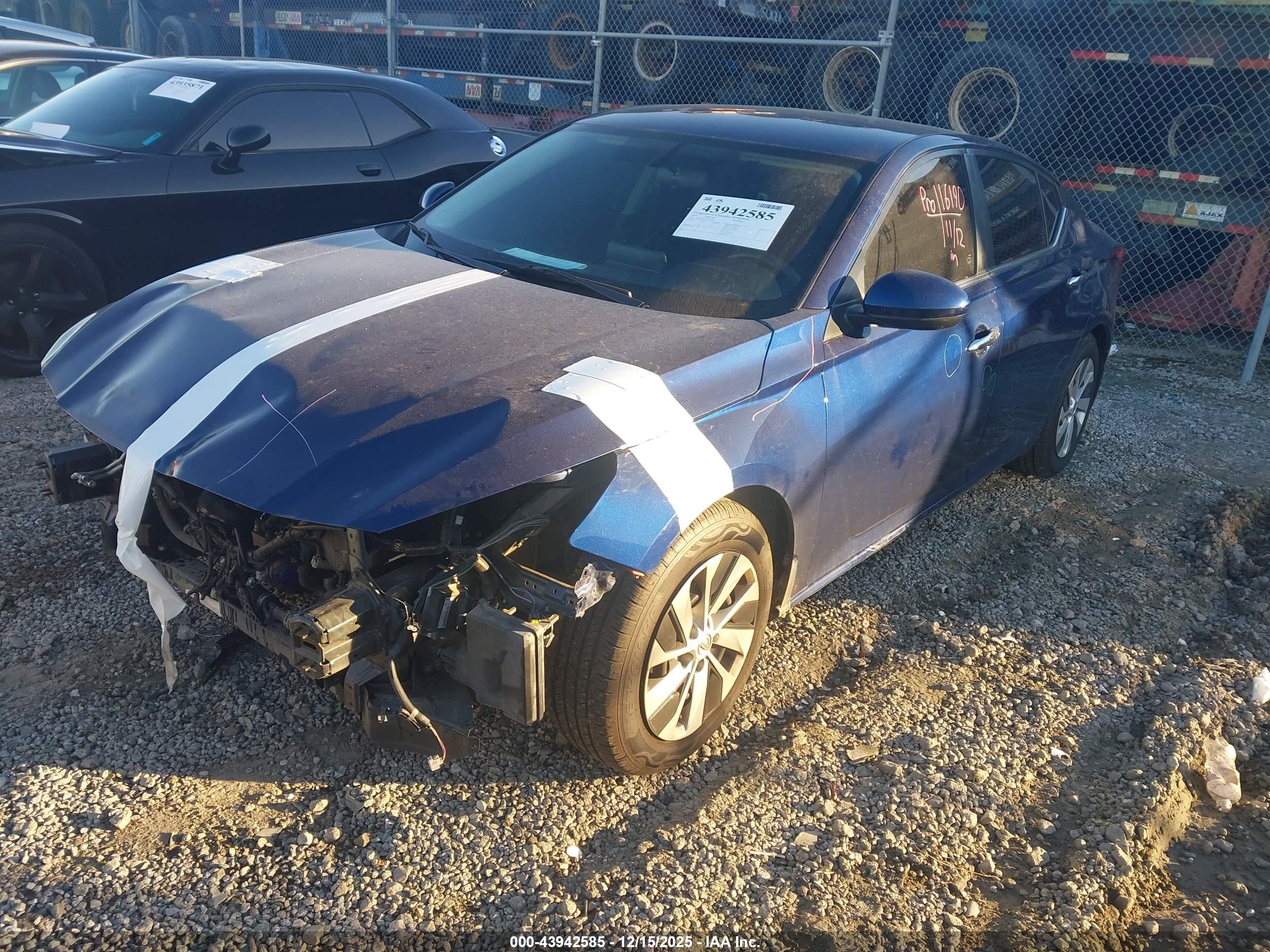 NISSAN ALTIMA image 2