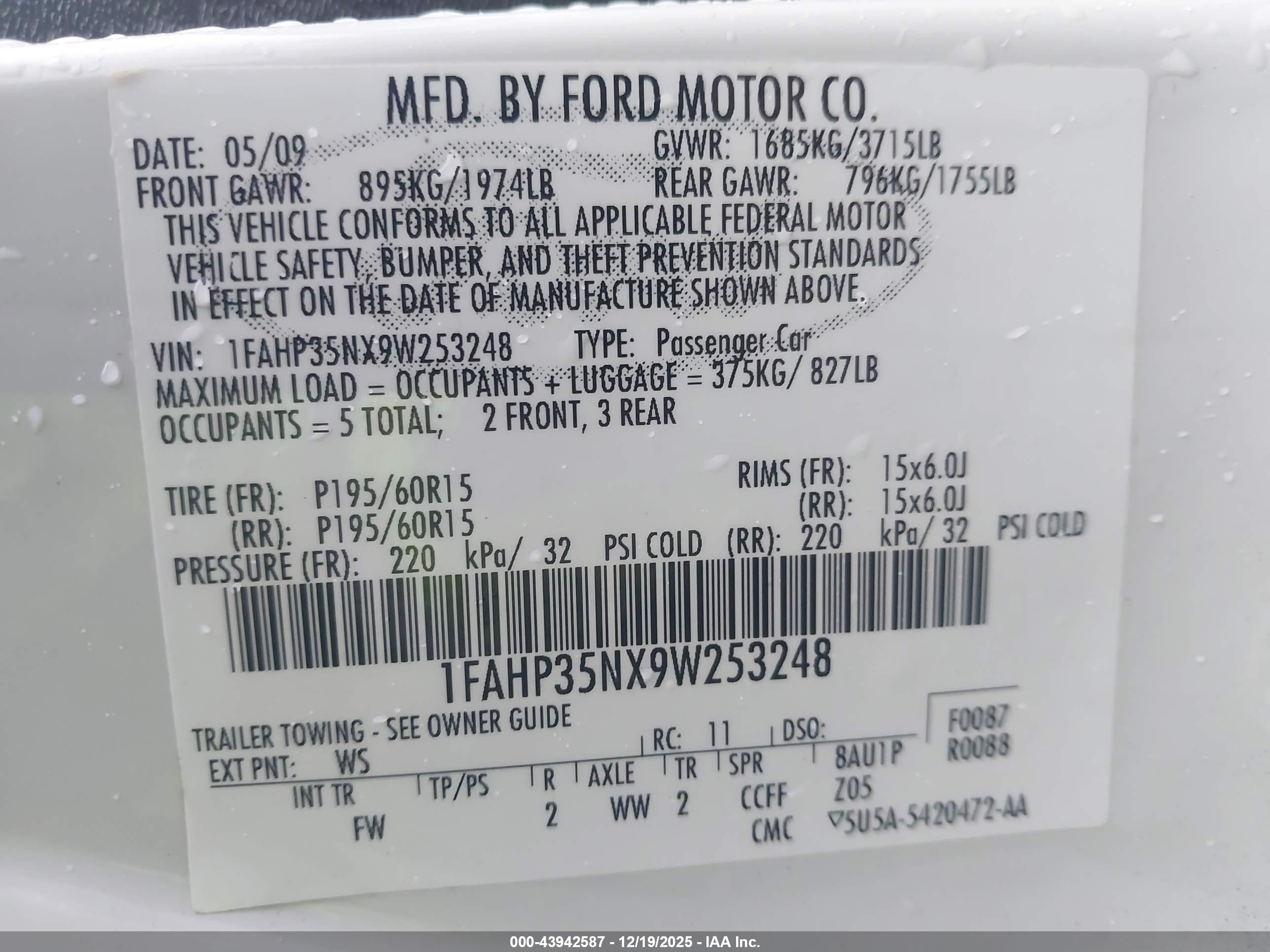 FORD FOCUS image 9