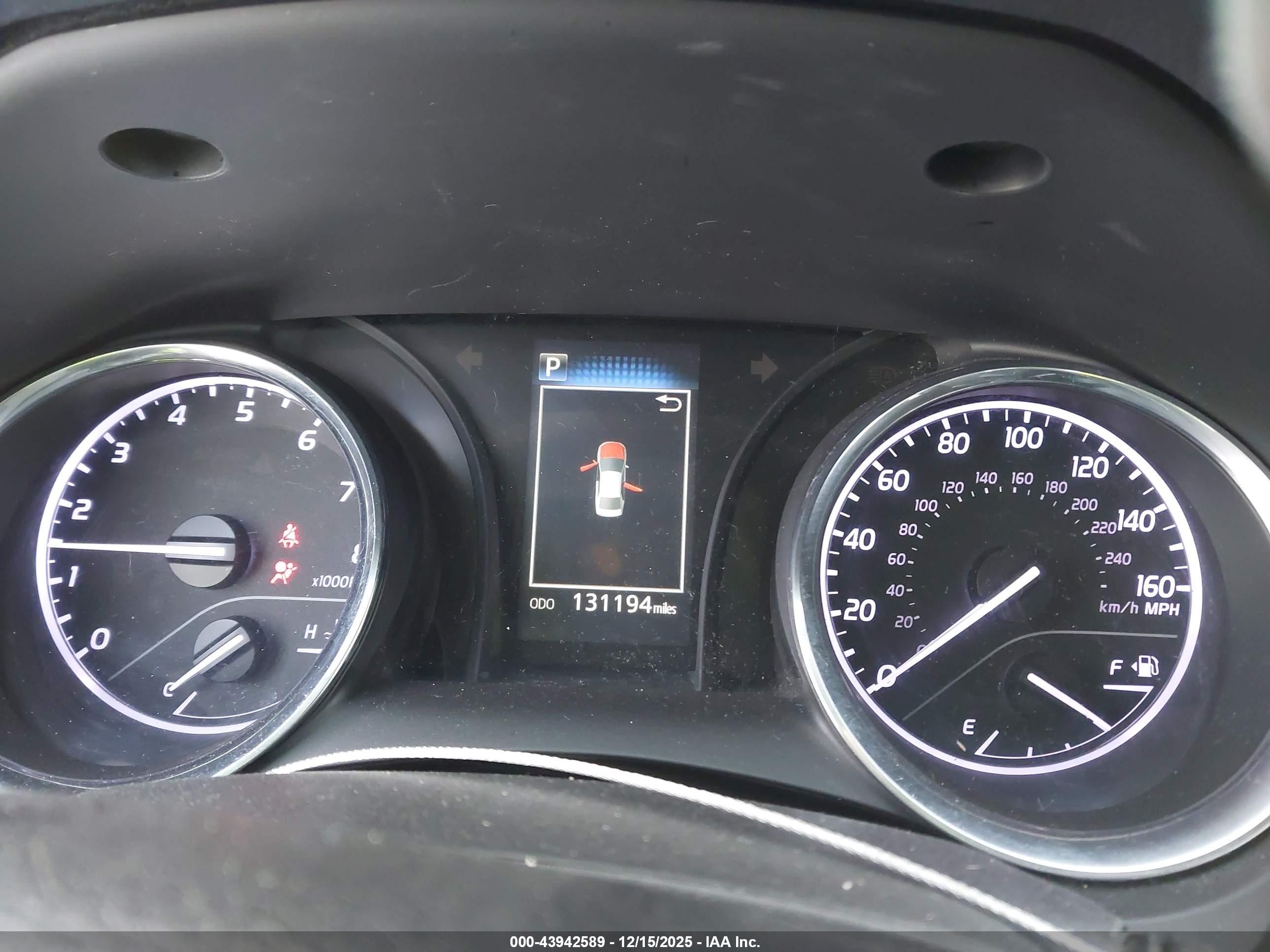 TOYOTA CAMRY image 7