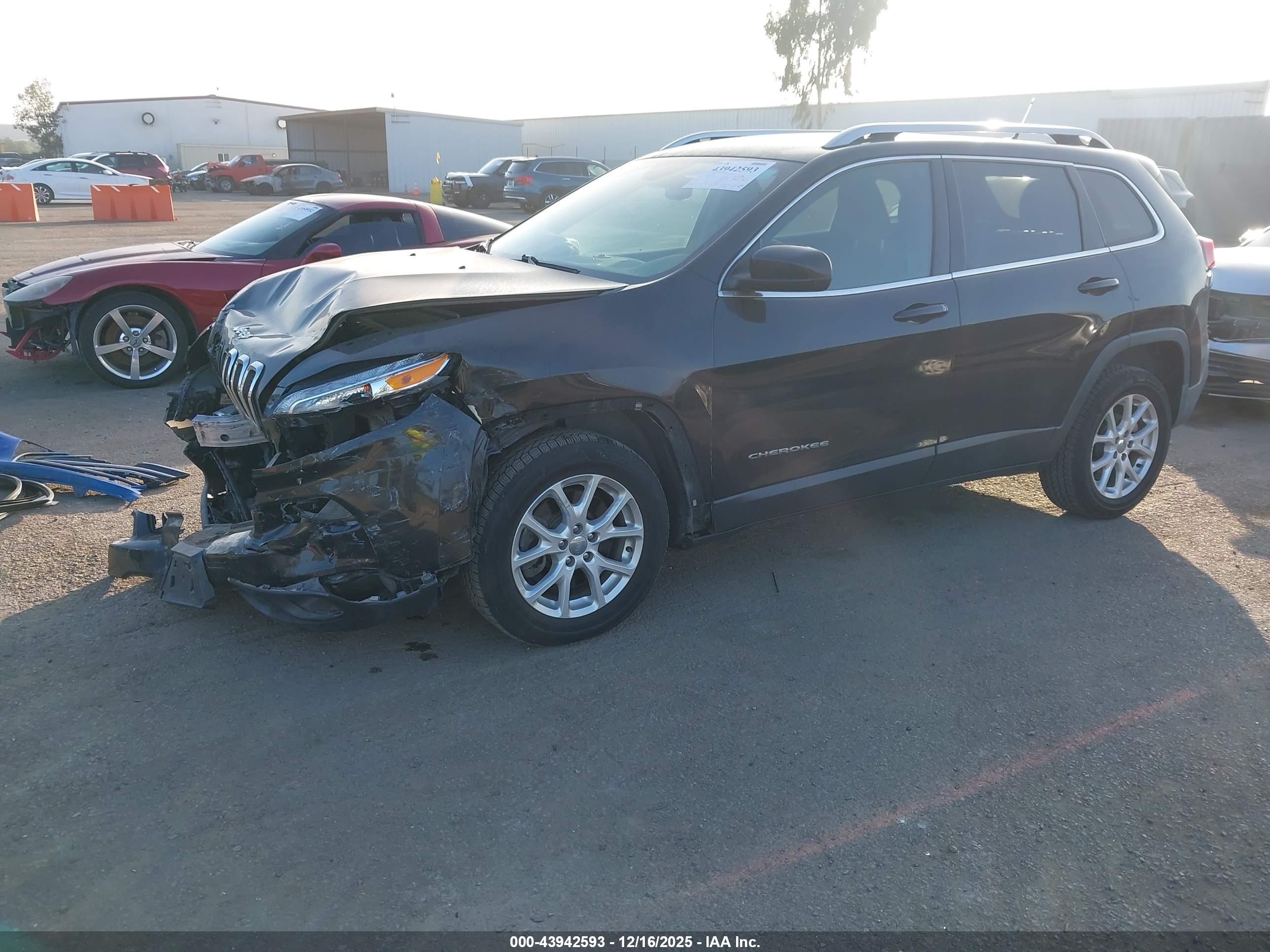 JEEP CHEROKEE image 2