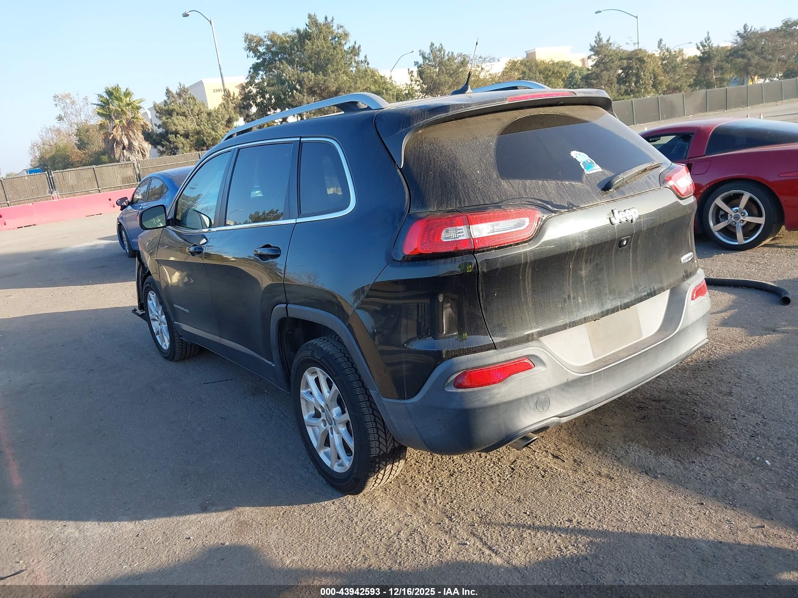 JEEP CHEROKEE image 3