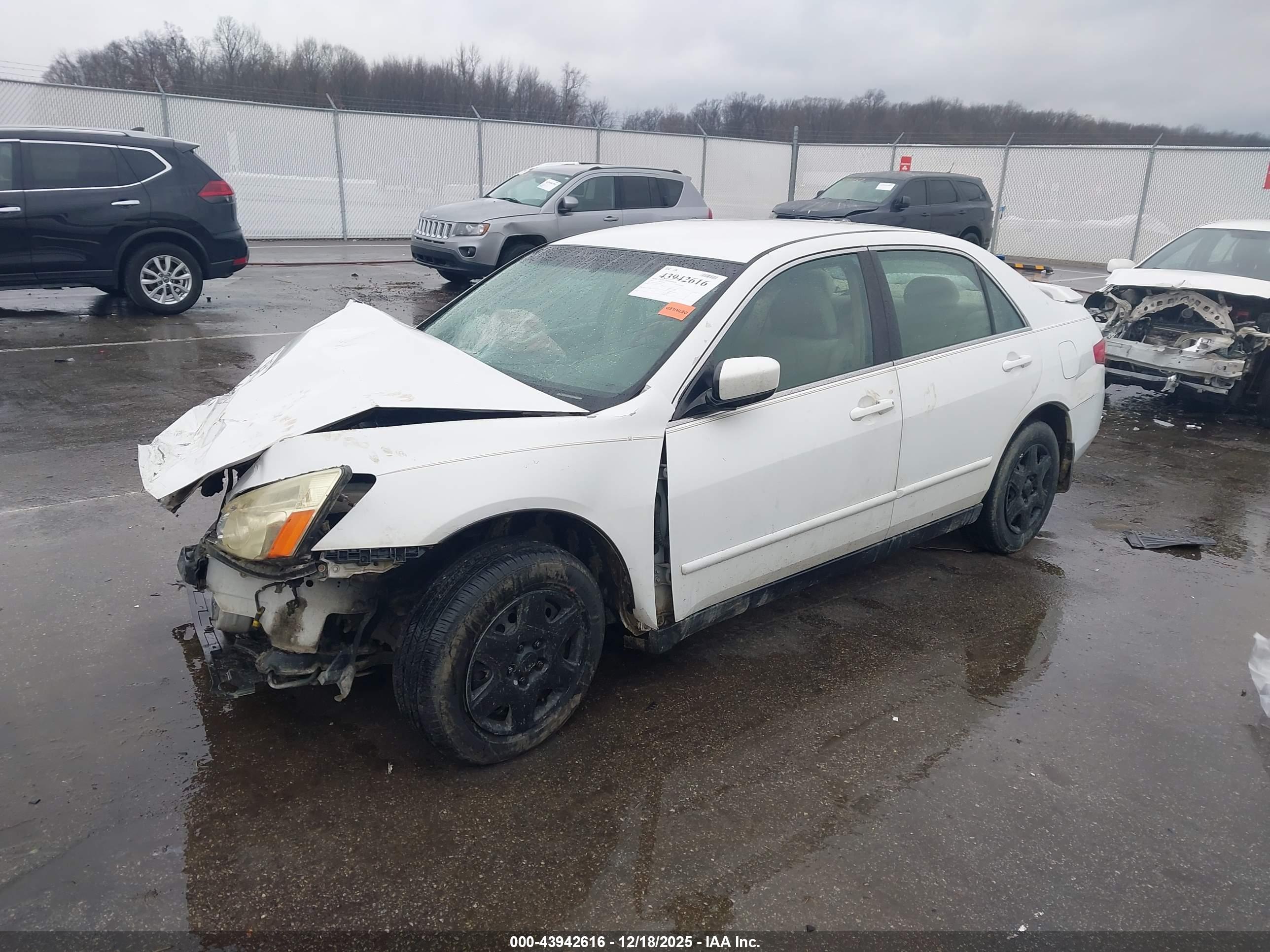 HONDA ACCORD image 2