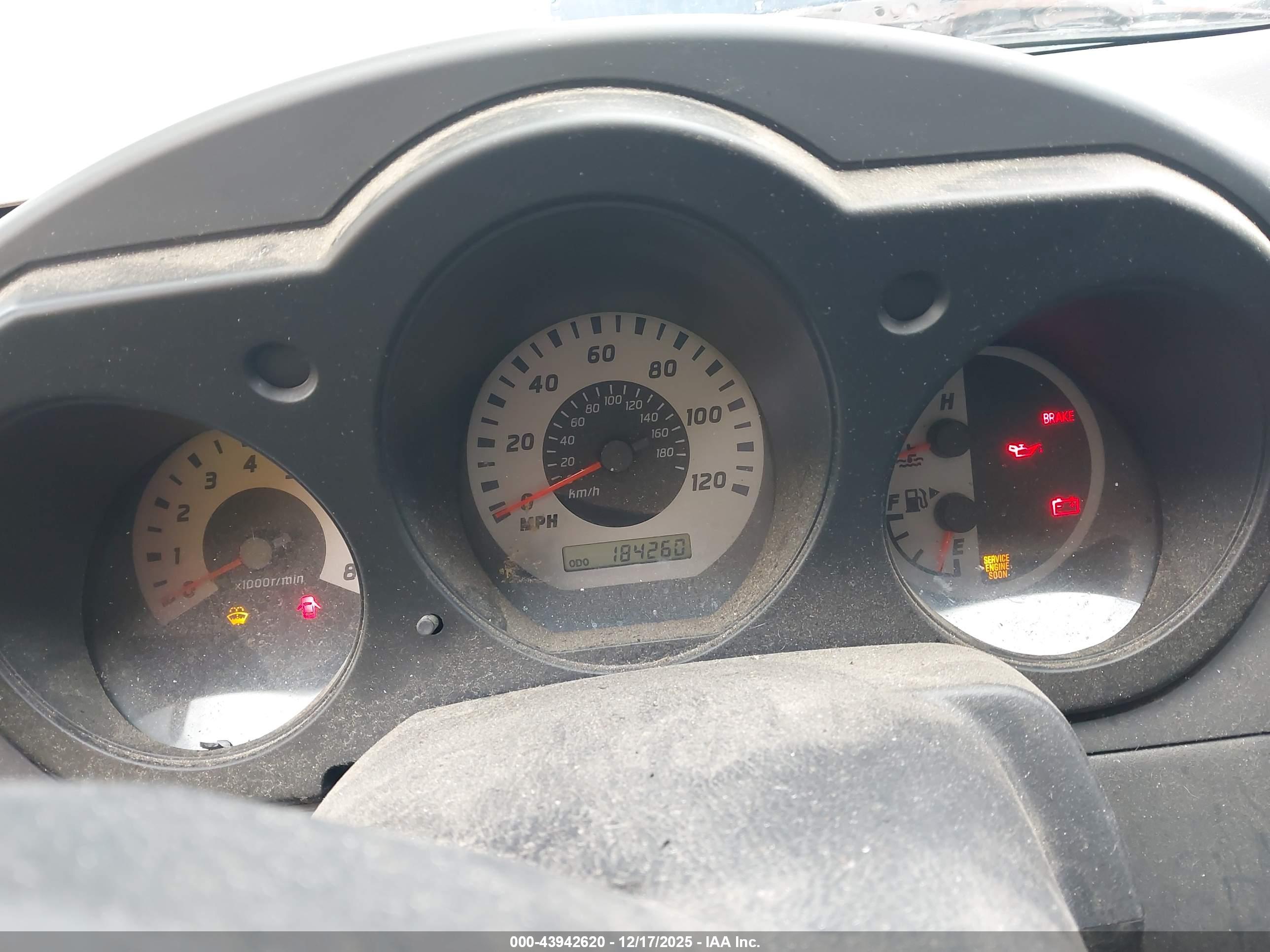 NISSAN XTERRA image 7