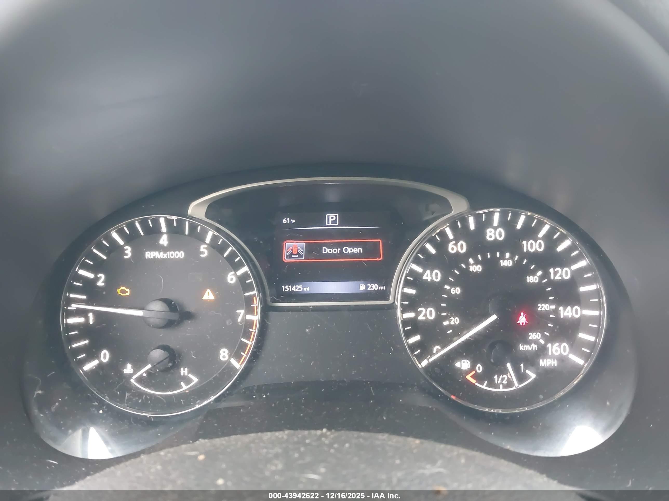 NISSAN ALTIMA image 7