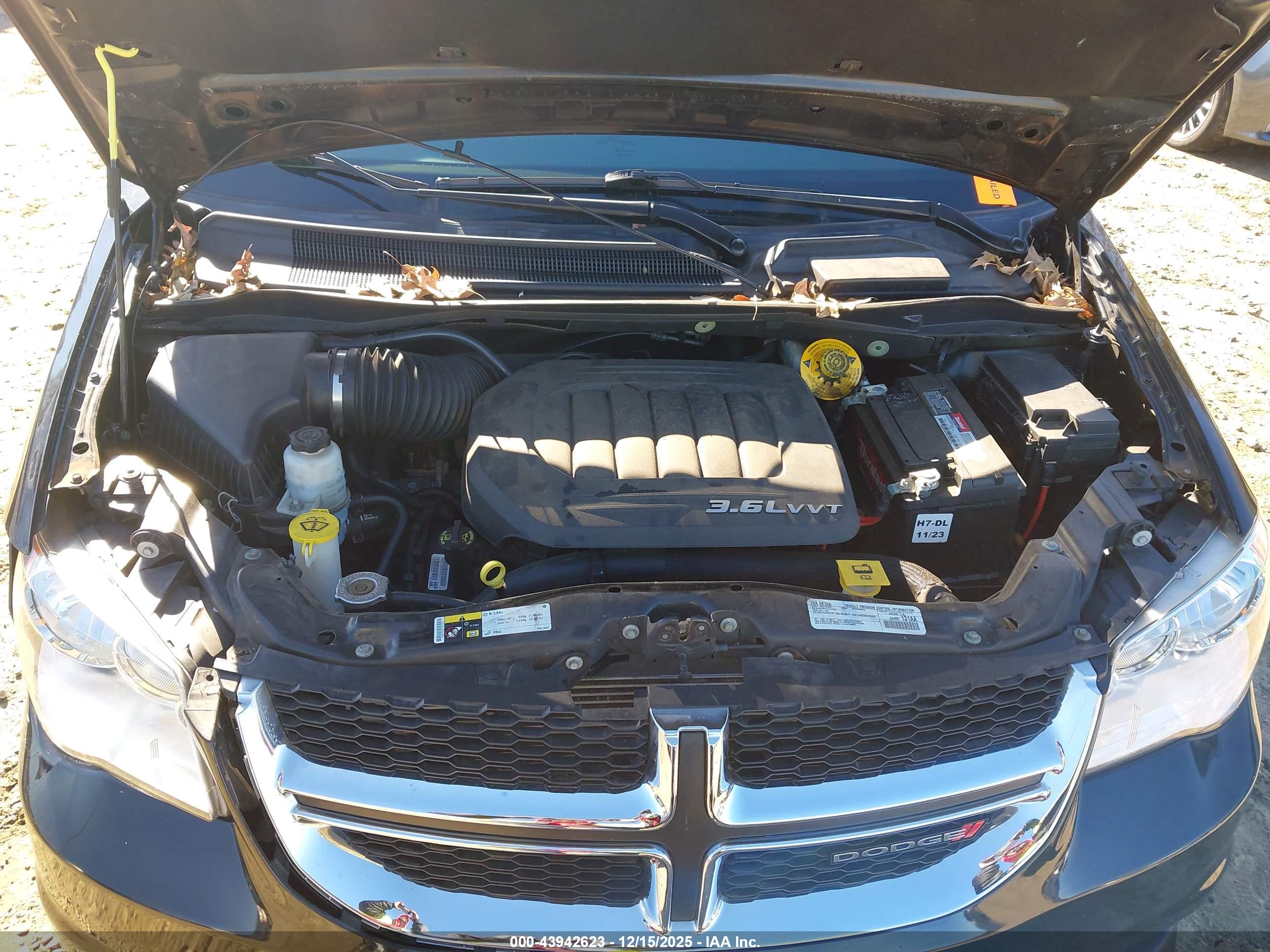 DODGE GRAND image 10