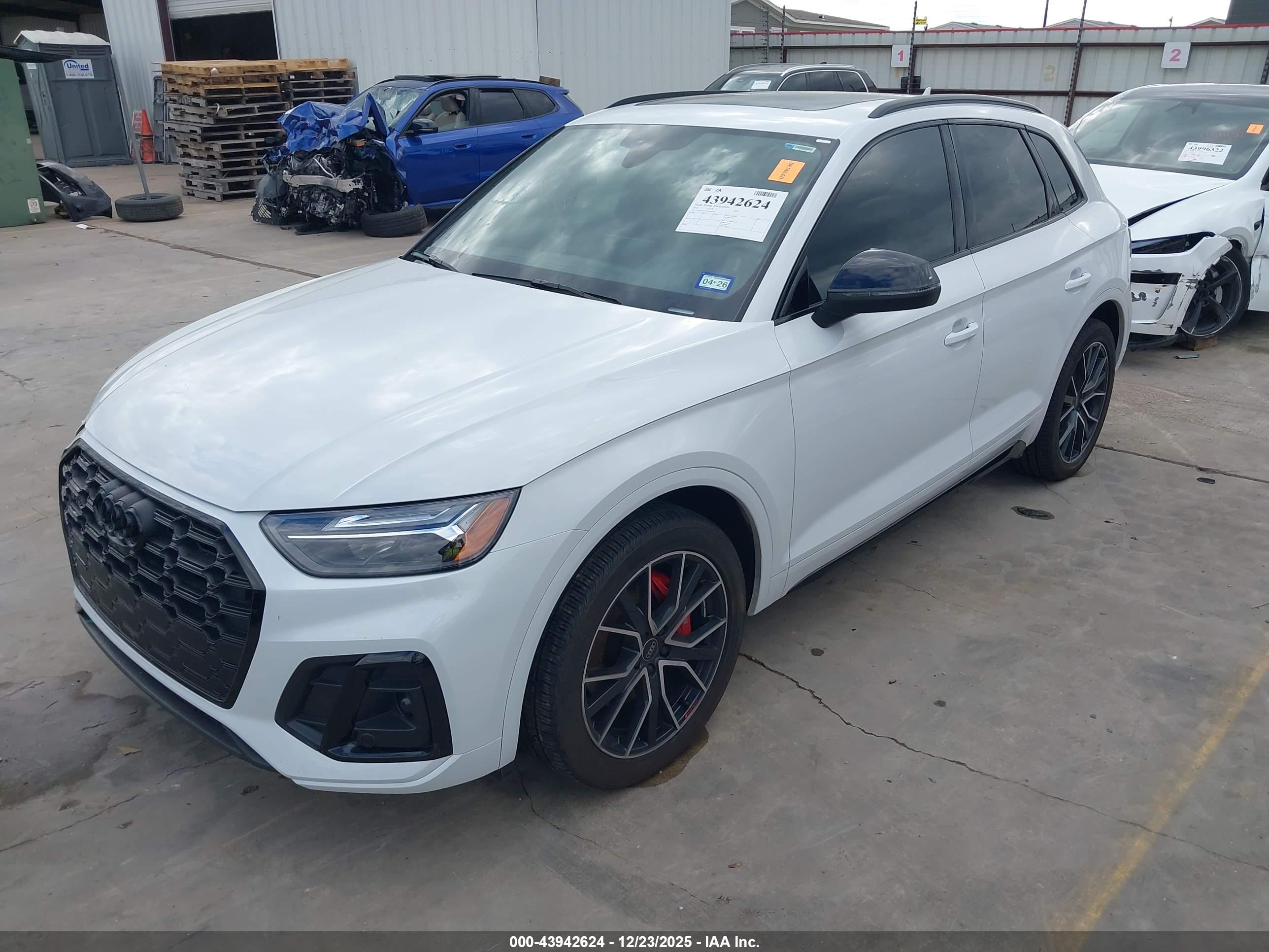 AUDI SQ5 image 2