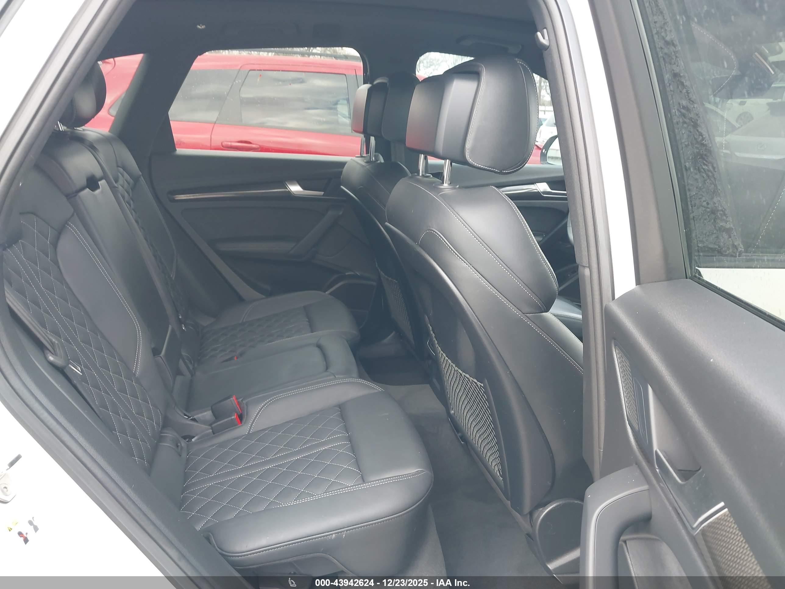 AUDI SQ5 image 8