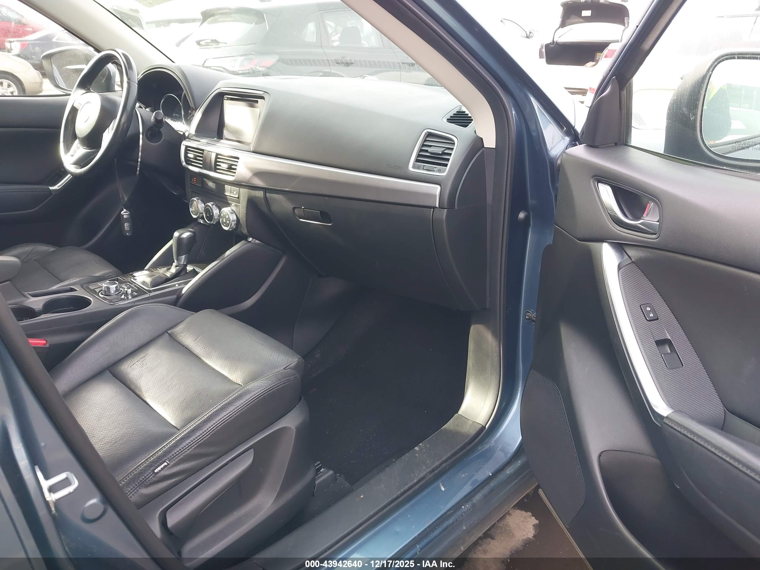 MAZDA CX-5 image 5