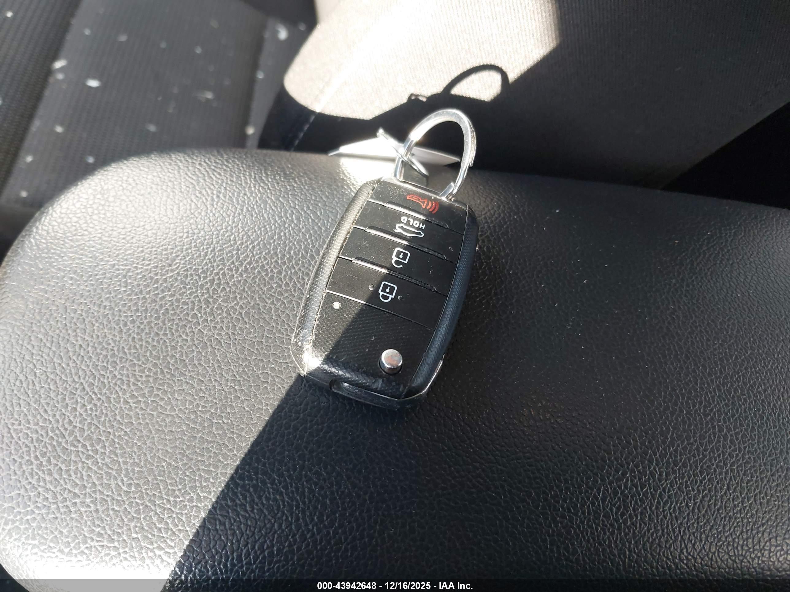 KIA FORTE image 11
