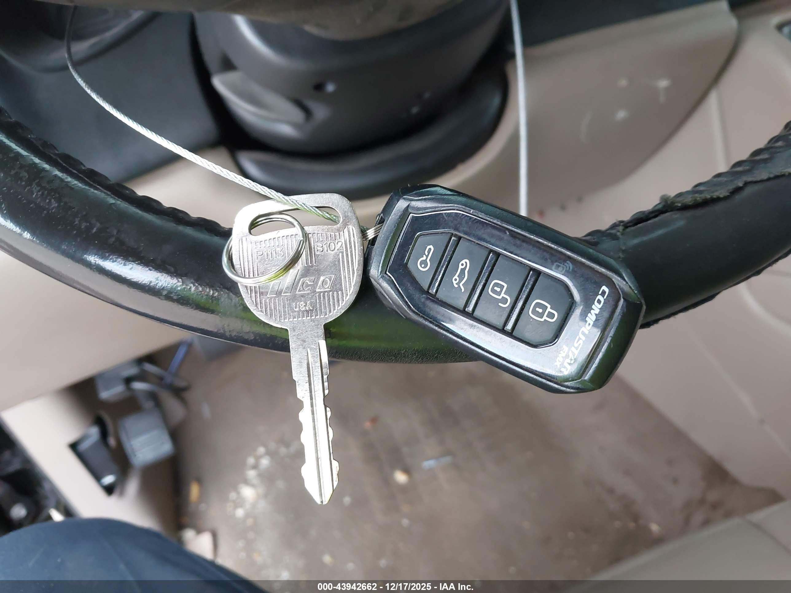 GMC SIERRA image 11
